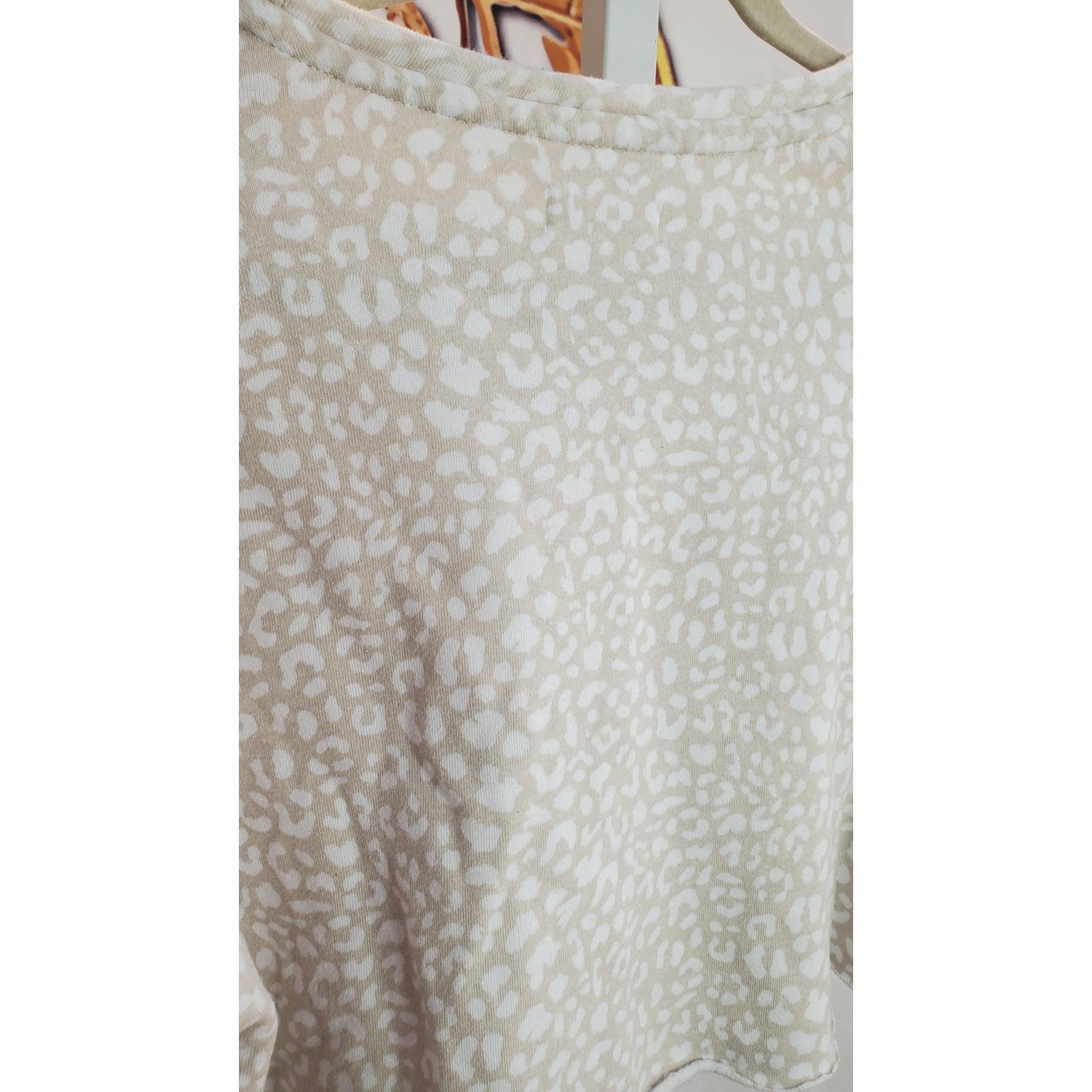 Other Colsie Tan Spotted Fleece Crop Sweater Medium Size M / US 6-8 / IT 42-44 - 5 Thumbnail