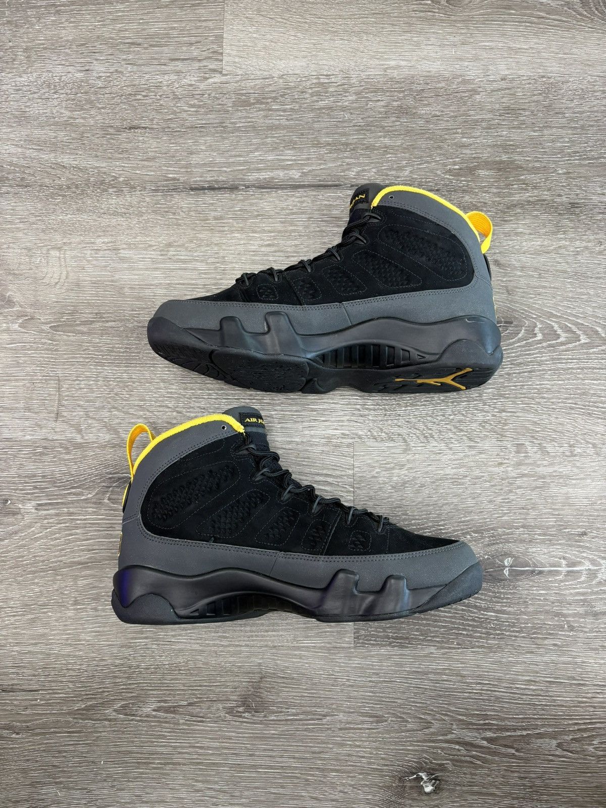 Jordan Brand Air Jordan 9 Retro “Dark Charcoal” **PRE-OWNED** Size US 9.5 / EU 42-43 - 2 Thumbnail
