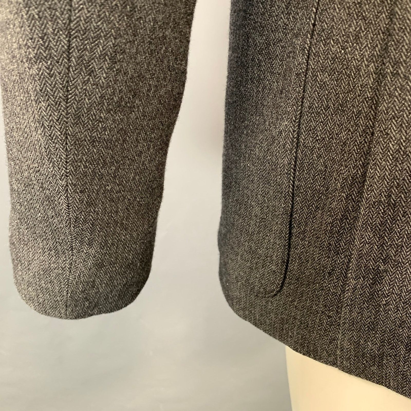 John Varvatos Size 40 Grey Black Herringbone Wool Blend Sport Coat Size 40R - 5 Thumbnail