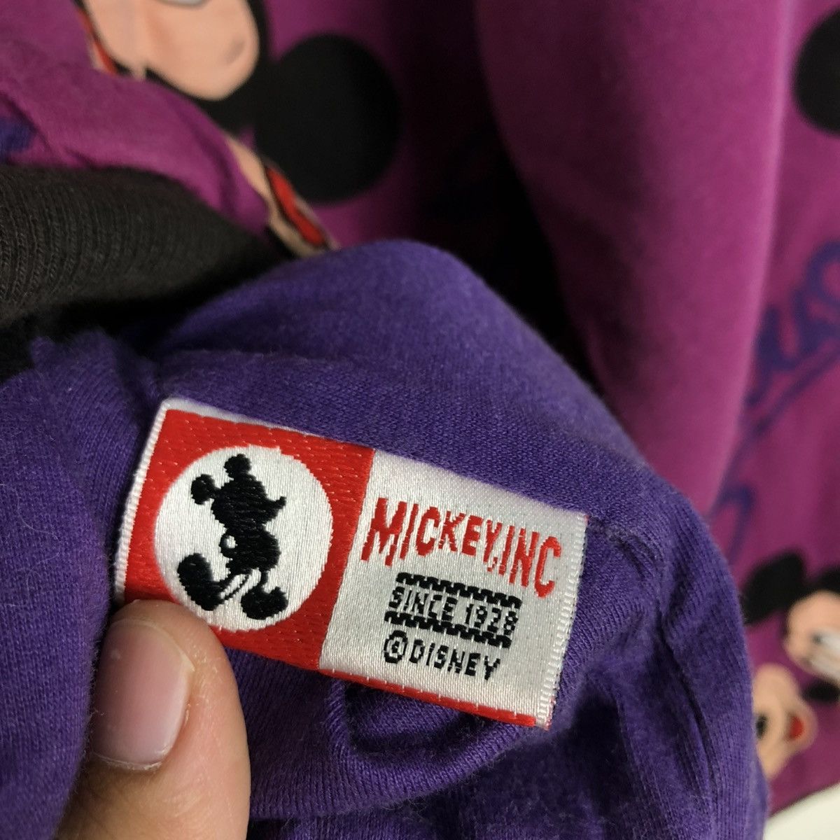 Mickey Mouse 🔥VINTAGE SWEATSHIRT DISNEY MICKEY MOUSE FULL PRINT RARE Size US M / EU 48-50 / 2 - 18 Thumbnail