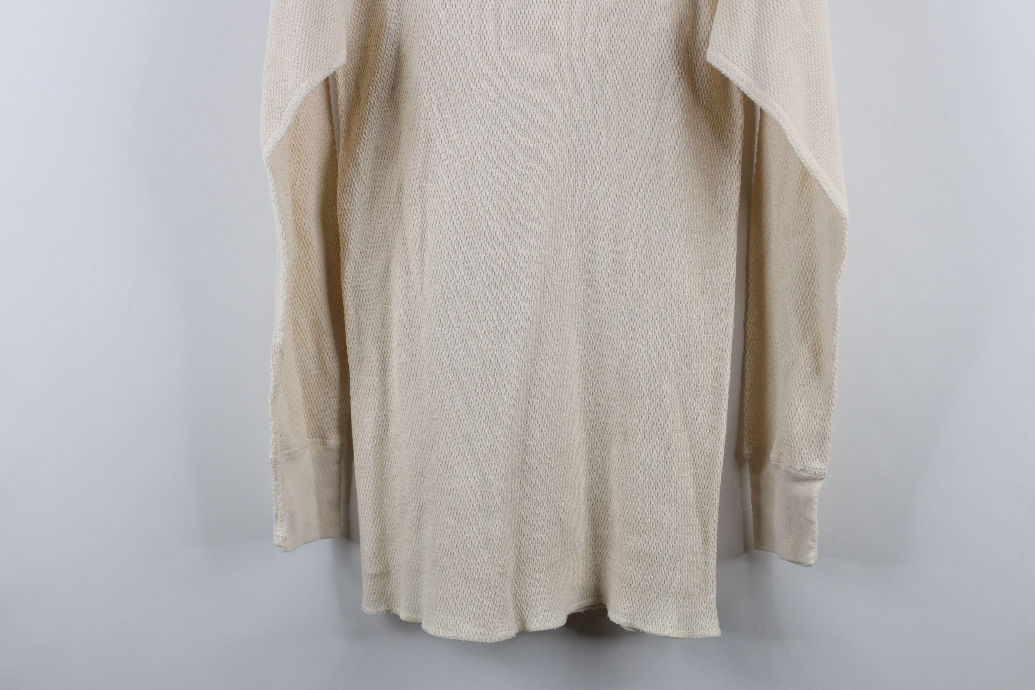 Vintage Vintage 90s Streetwear Knit Long Sleeve T-Shirt Beige USA Size US L / EU 52-54 / 3 - 11 Thumbnail