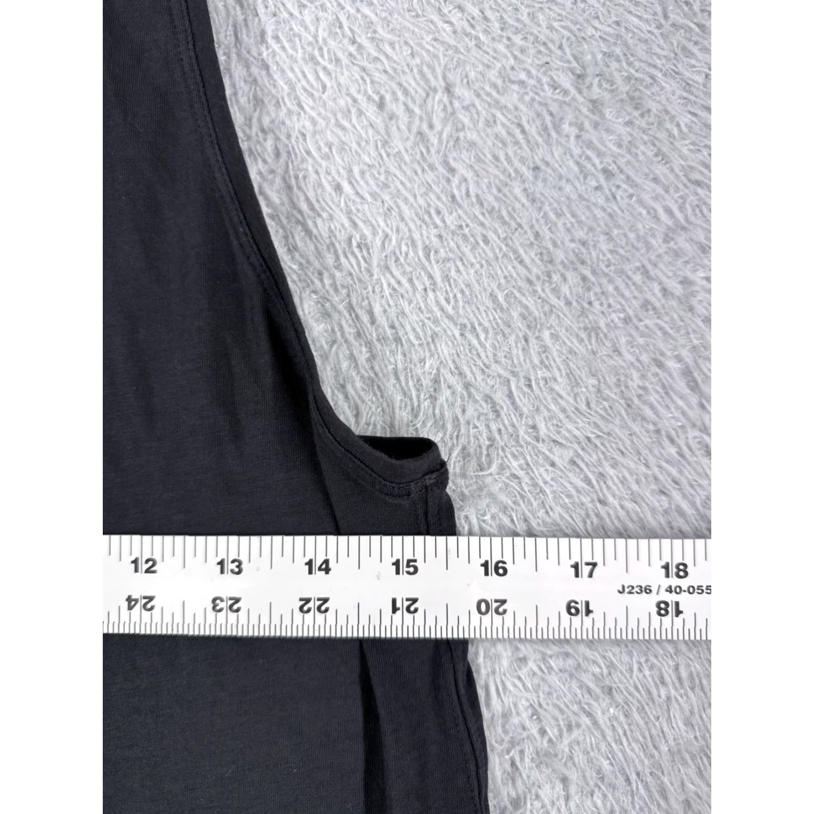 Lululemon Lululemon Shirt Women 4 Black Essential Tank Yoga Luon Fabric Racerback W1AZOS Size S / US 4 / IT 40 - 7 Thumbnail