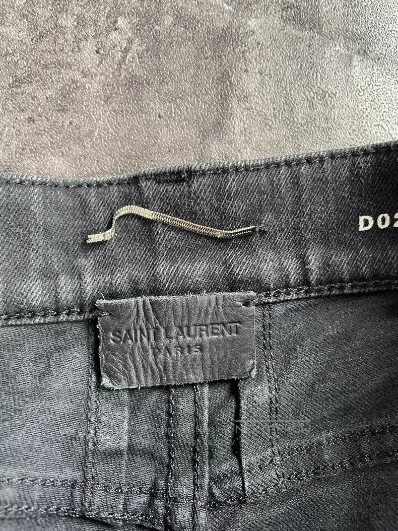 Saint Laurent Paris Saint Laurent Paris Cut-out Destroyed Denim Pants Size US 31 - 6 Thumbnail