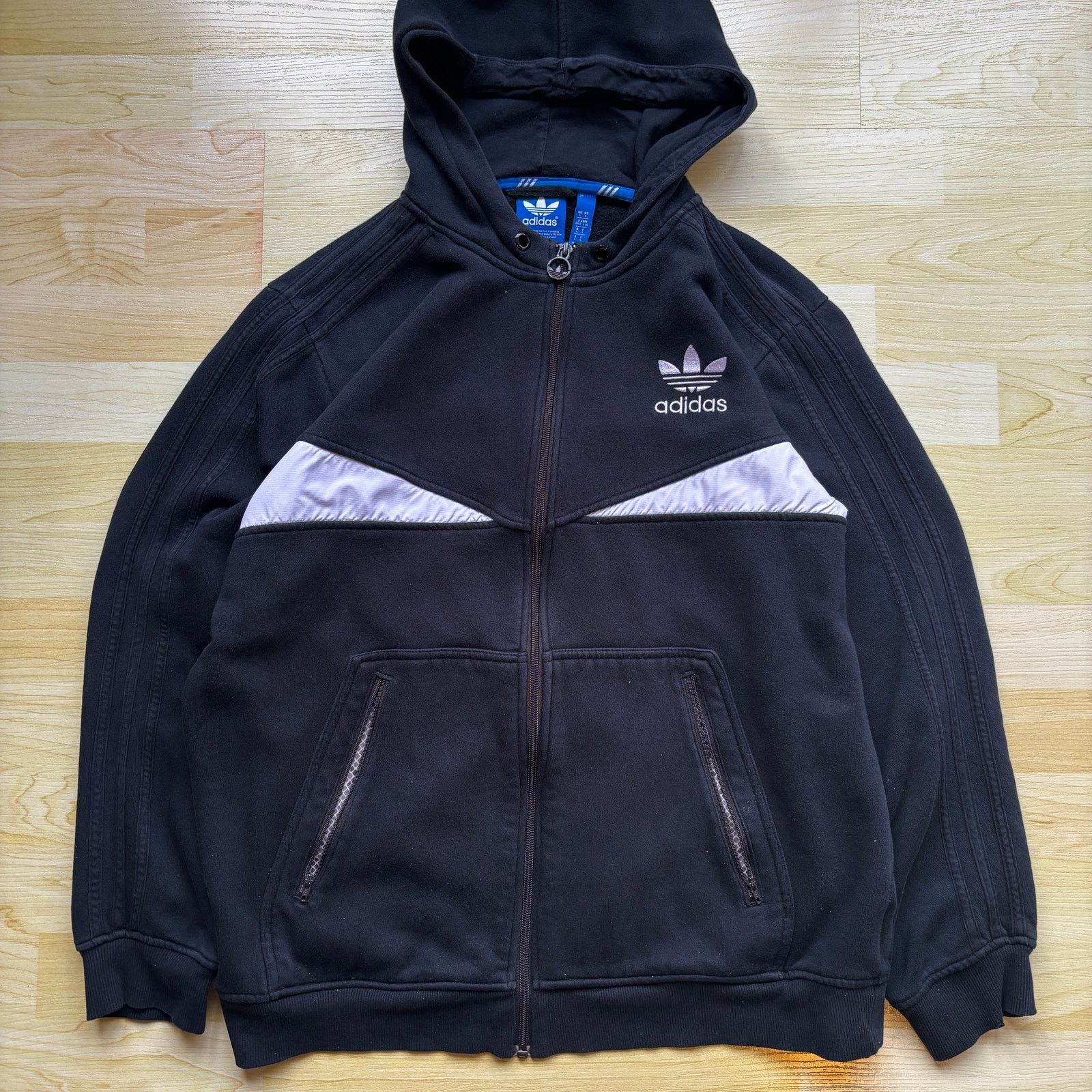Adidas Adidas Originals Black White Hoodie Sweater Full Zip Large Size US L / EU 52-54 / 3 - 1 Thumbnail