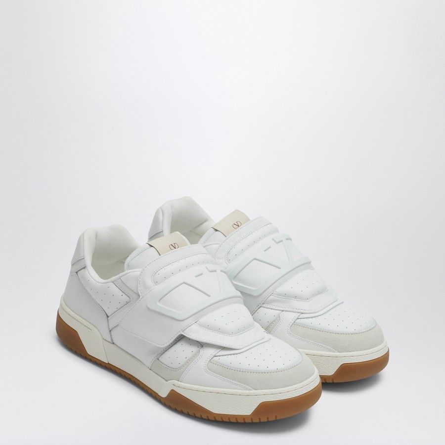 Valentino o1d2blof1025 Low-Top Sneakers in White Size US 9.5 / EU 42-43 - 2 Thumbnail