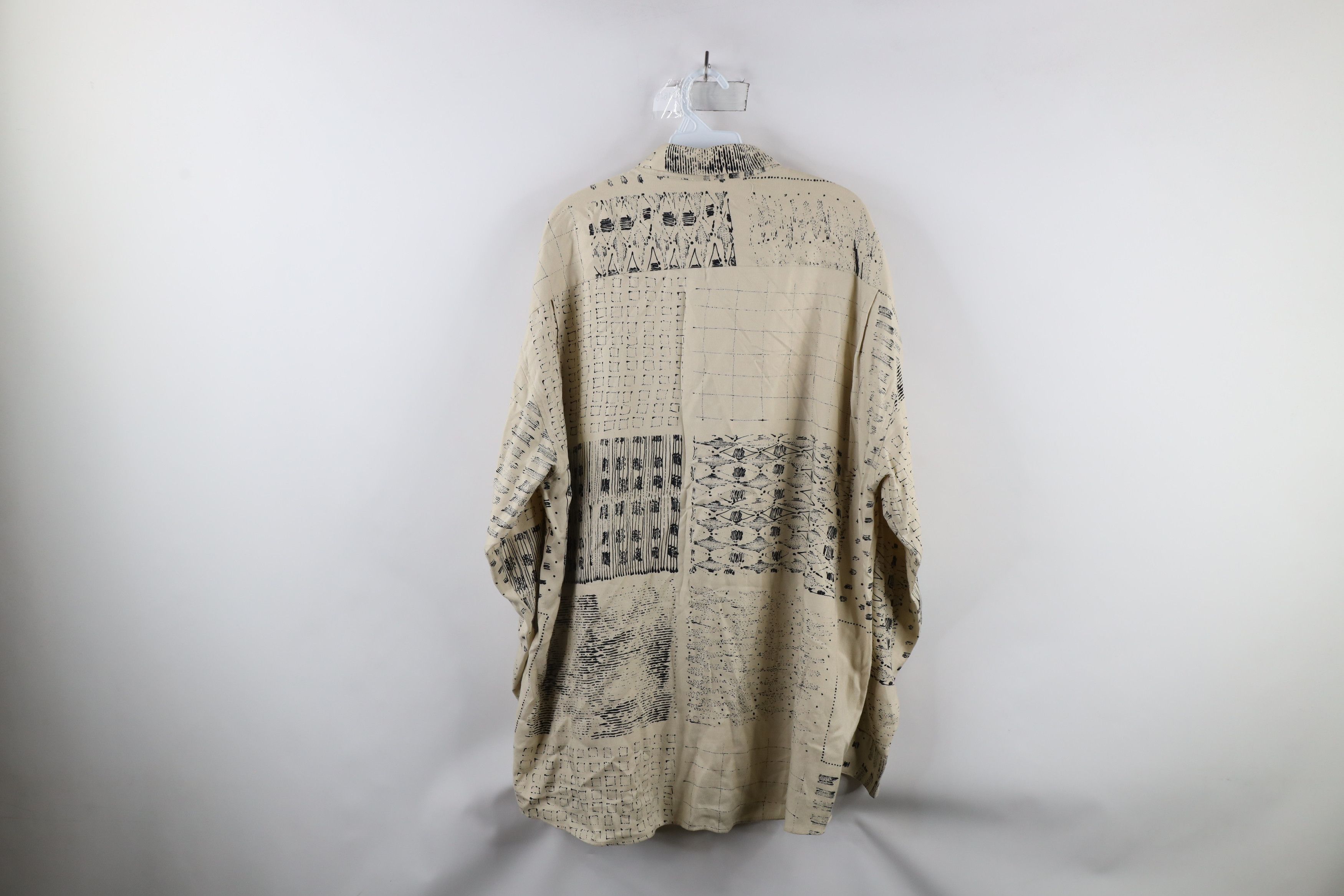 Vintage Vintage 90s Streetwear Baggy Fit Collared Button Shirt Size US XL / EU 56 / 4 - 10 Thumbnail
