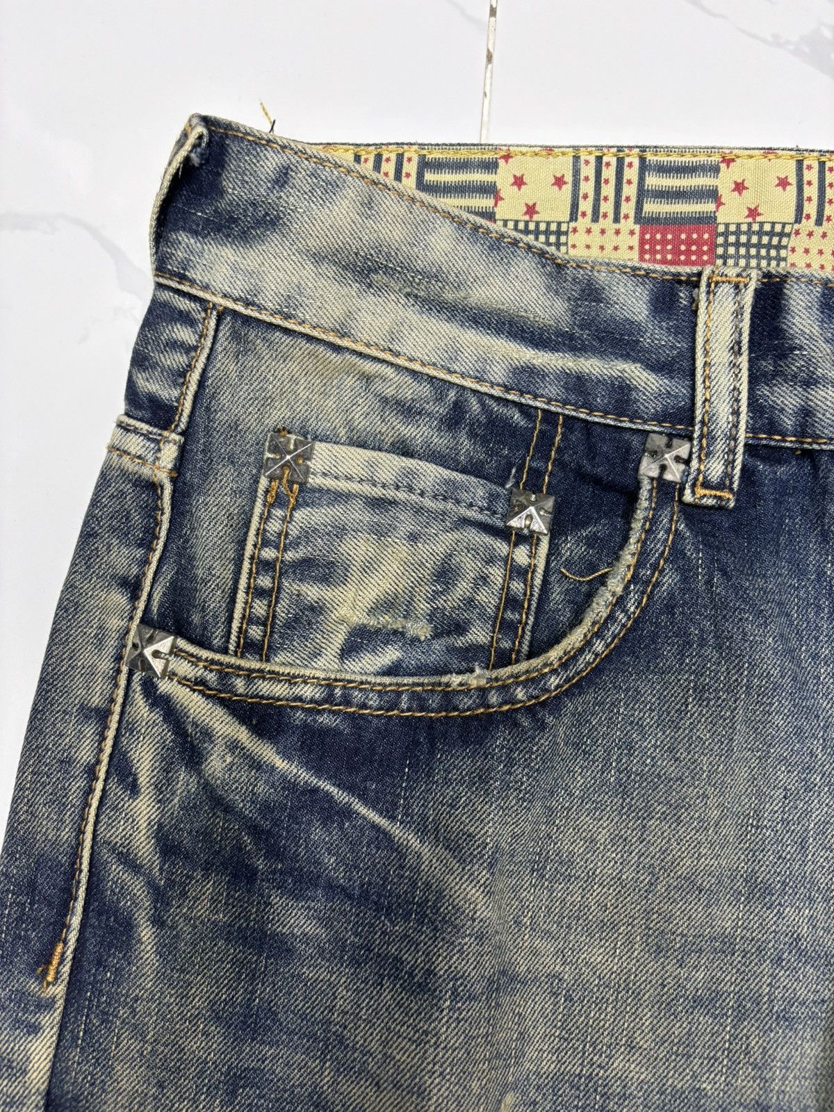 Junya Watanabe Rare Vintage Mud Wash Junya Watanabe Style Distressed Denim Size US 33 - 8 Thumbnail
