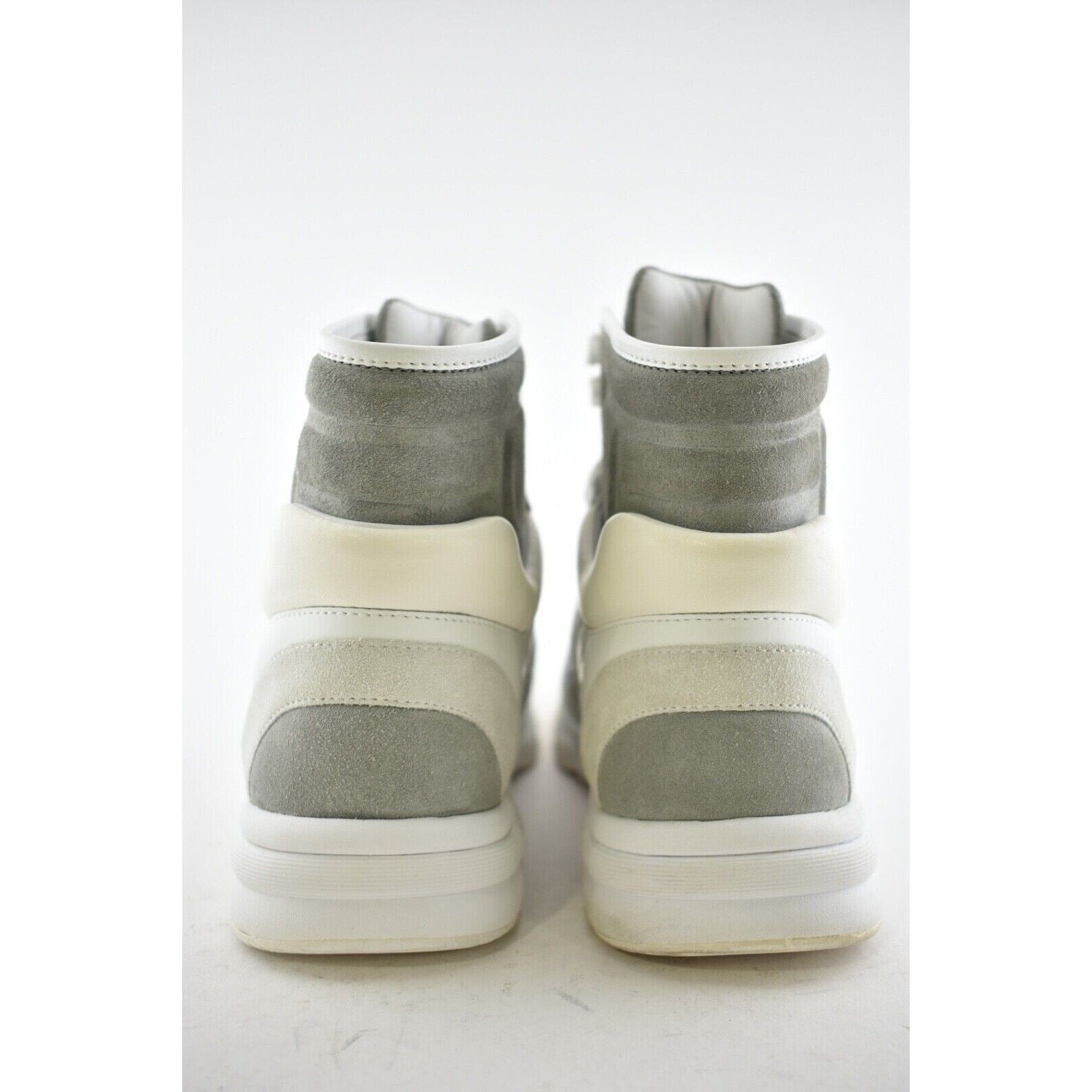 Chanel 18P CC Logo Lace Up Tie Flat Trainer High Top Sneaker 38 Size US 8 / IT 38 - 21 Thumbnail