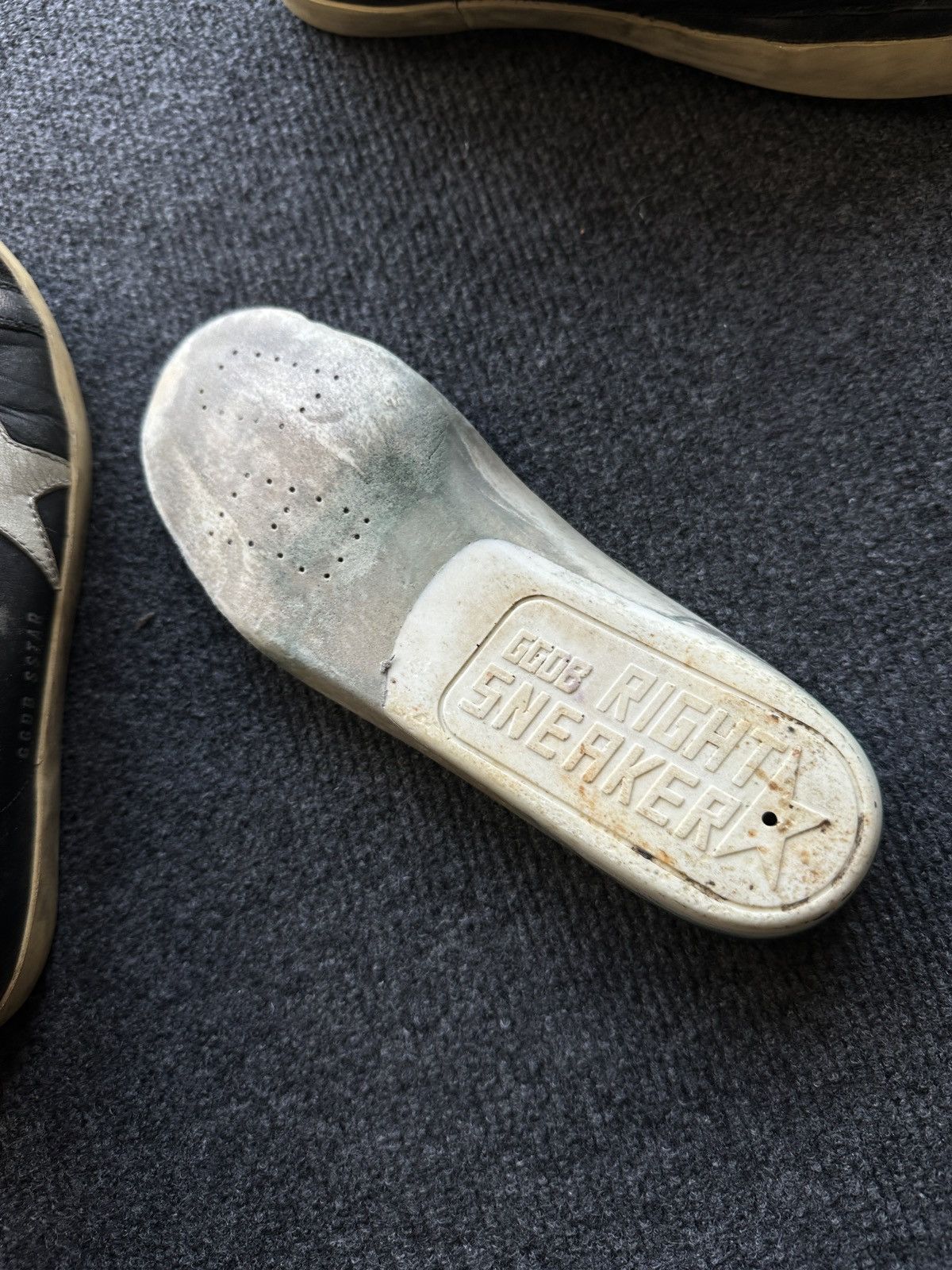Golden Goose GOLDEN GOOSE 🚨 RARE SUPERSTAR BIG LOGO DIRTY SHOES WMN Size US 6 / IT 36 - 10 Thumbnail