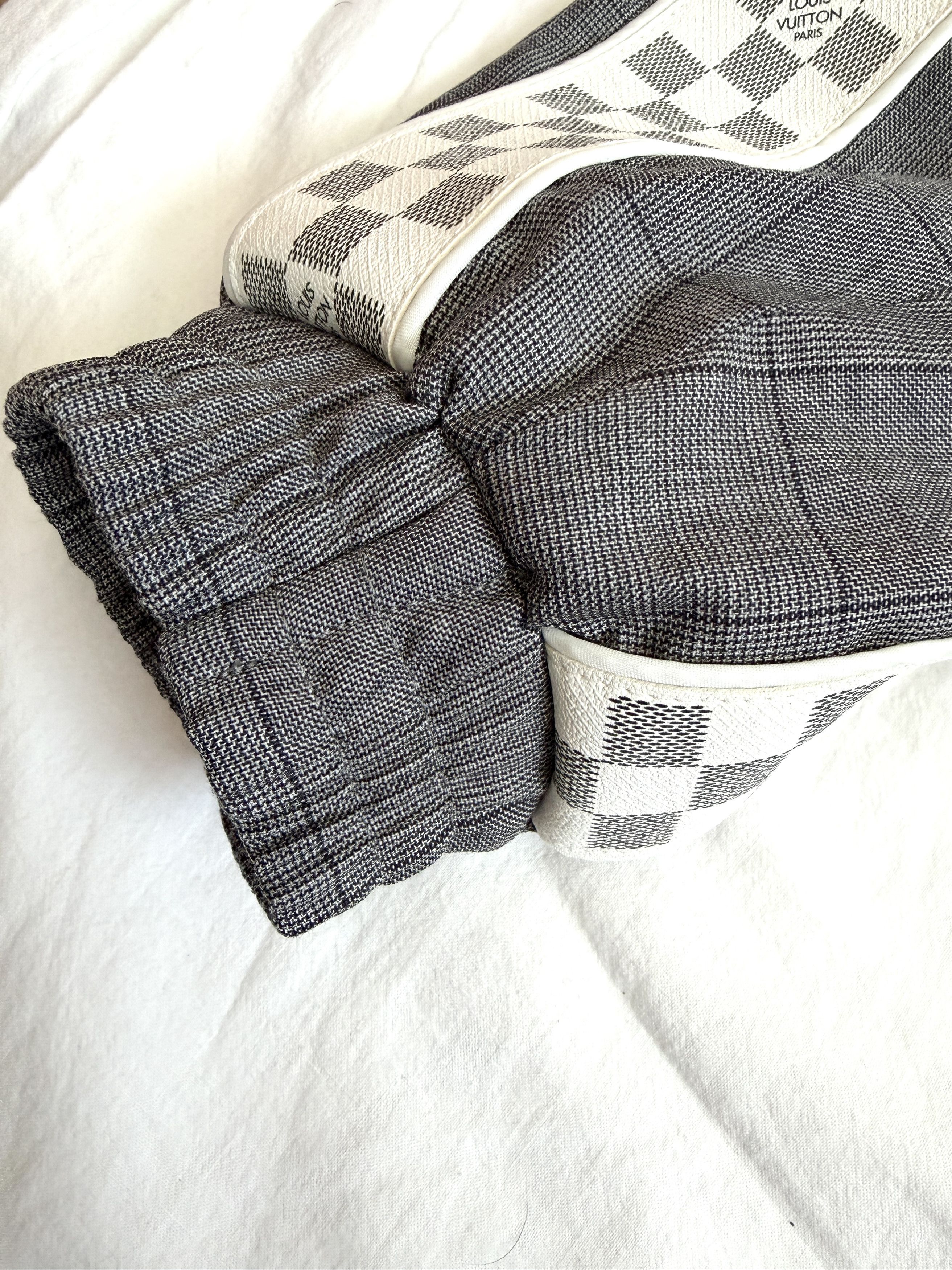 Louis Vuitton Louis Vuitton Grey & White Damier Track Jacket. Size US S / EU 44-46 / 1 - 8 Thumbnail