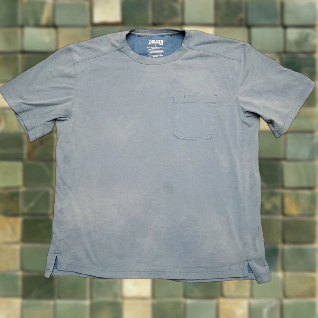 Vintage Duluth Trading T Shirt Mens Large Nice Fade Blue Work Trades Pocket Crew Tee Size US L / EU 52-54 / 3 - 1 Thumbnail