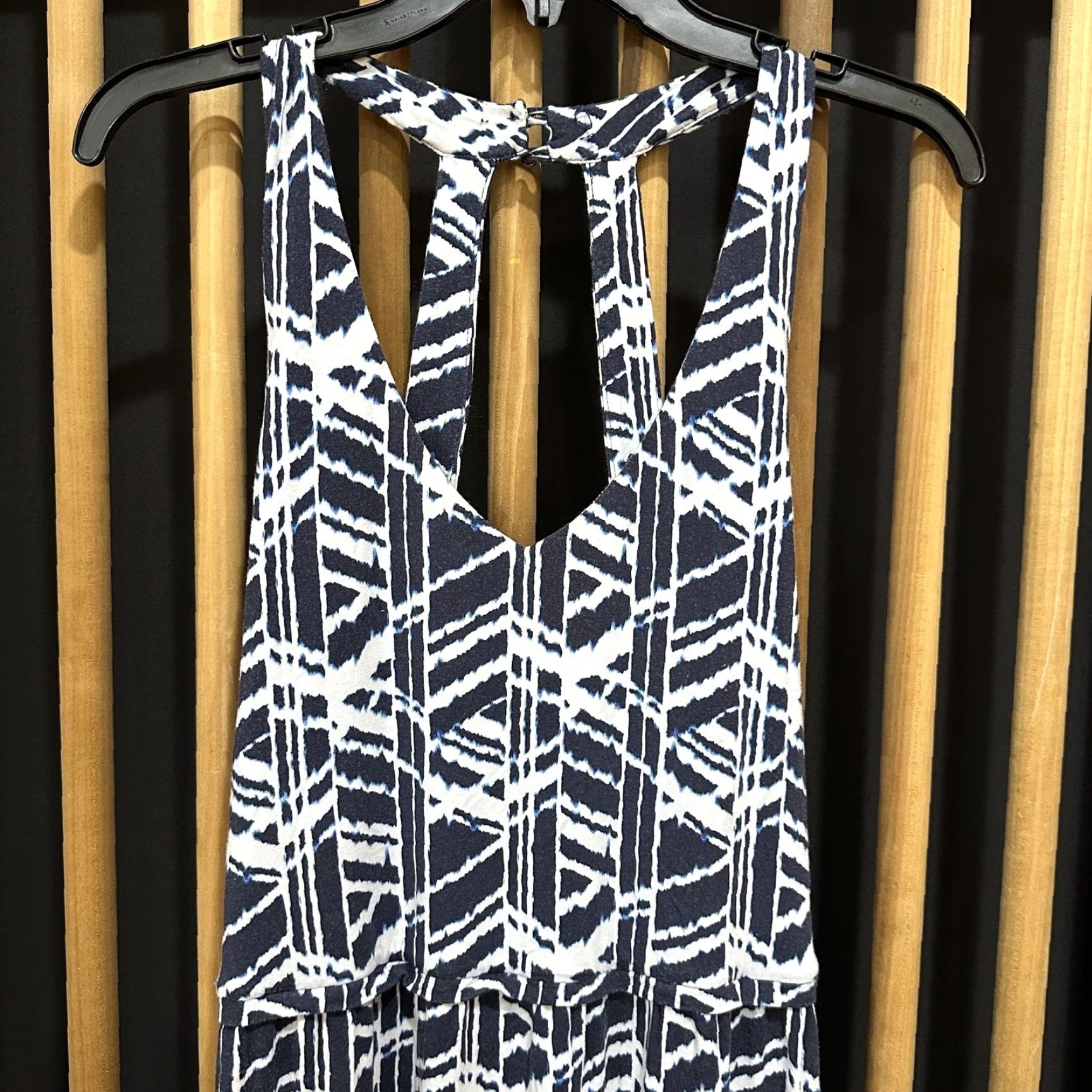 Vintage Tart Maxi Dress Women L Blue White Geometric Print Sleeveless Open Back Geometric Print Maxi Dress Women L Blue White Sleeveless Open Back Size L / US 10 / IT 46 - 4 Thumbnail