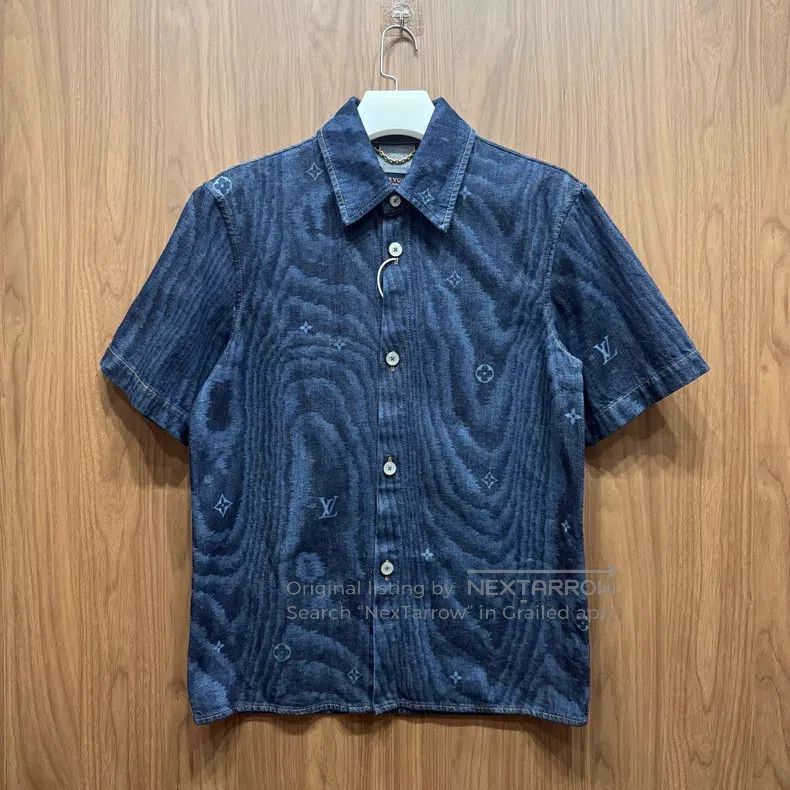 Louis Vuitton Louis Vuitton Blue rendered water ripple denim short sleev Size US M / EU 48-50 / 2 - 1 Thumbnail