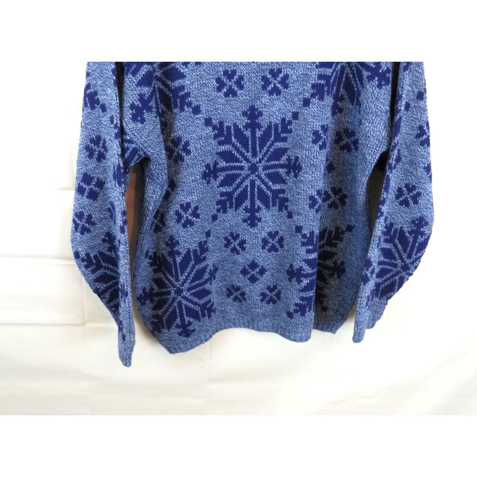 Vintage VINTAGE Rose USA Sweater Women Large Retro stain Blue snowflake Ugly Design Size L / US 10 / IT 46 - 7 Thumbnail