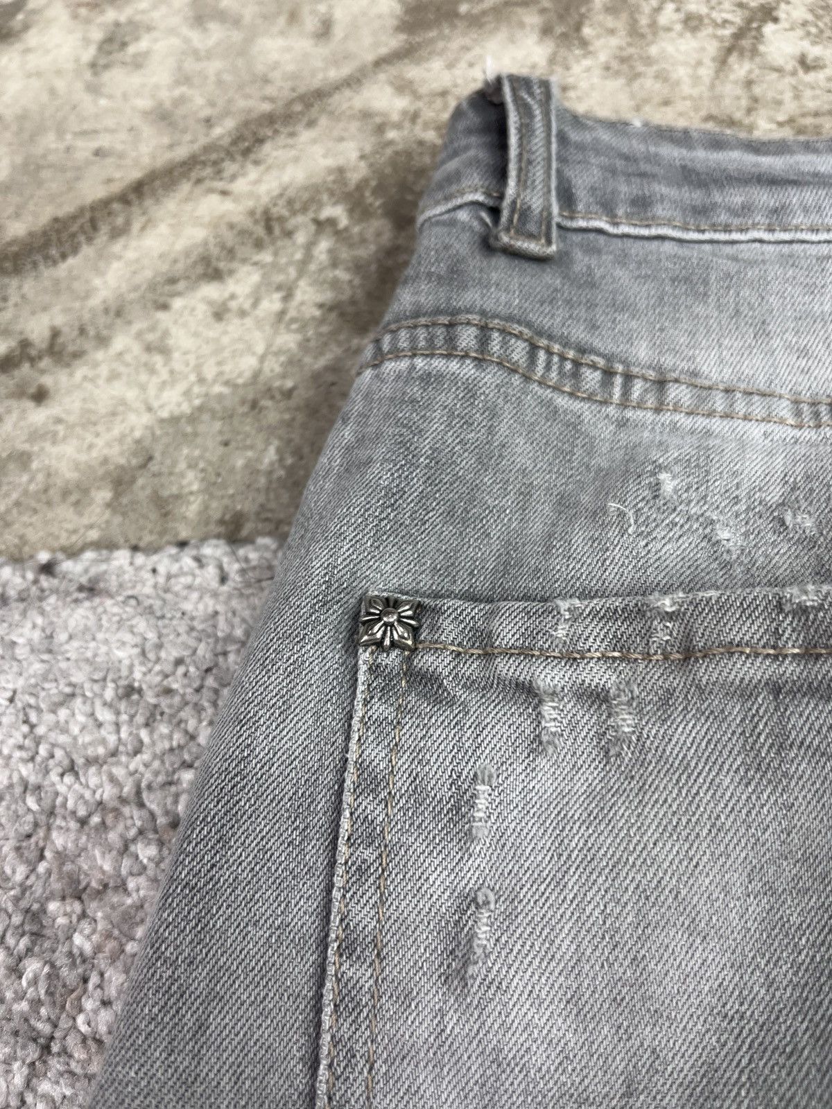 John Richmond RICHMOND DISTRESSED REPAIRED FADED DENIM PANTS - LOT № 3258 Size US 32 / EU 48 - 10 Thumbnail