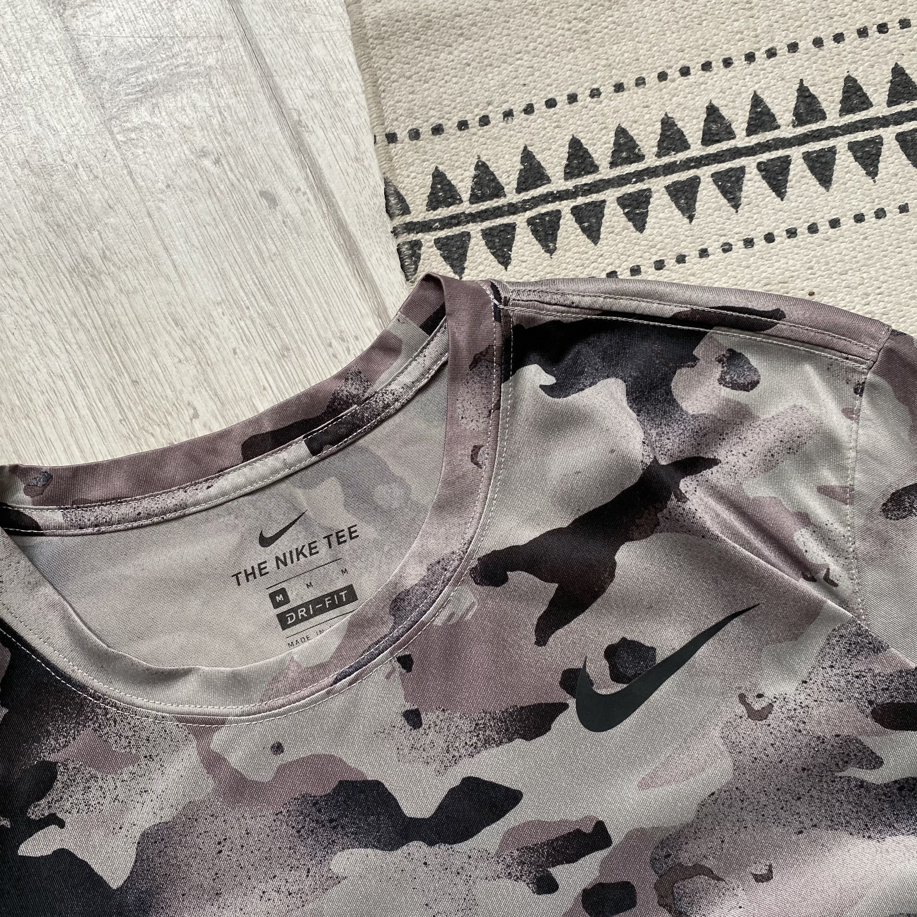 Nike Camouflage Nike pro combat tee Compression jersey dri-fit Size US M / EU 48-50 / 2 - 4 Thumbnail