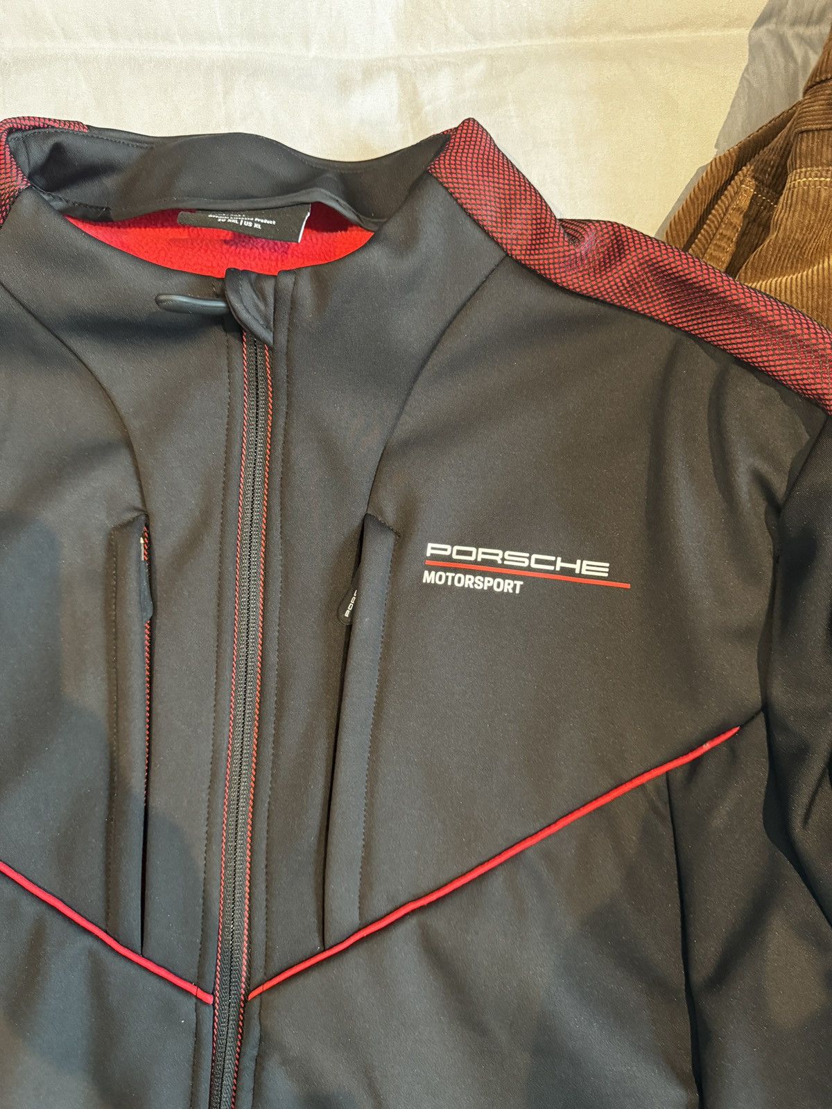 Porsche Design Porsche motorsports racing jacket Size US XL / EU 56 / 4 - 2 Thumbnail