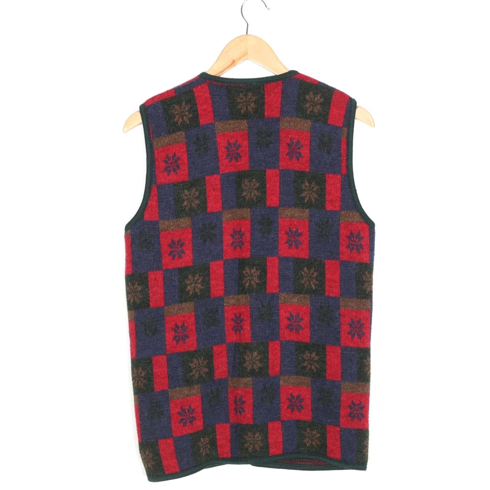 Vintage VITABELLA Norway Vintage Wool Sleeveless Vest Waistcoat Women S Multicoloured Check Knit Wool V-Neck Vest Womens) Size S / US 4 / IT 40 - 3 Thumbnail