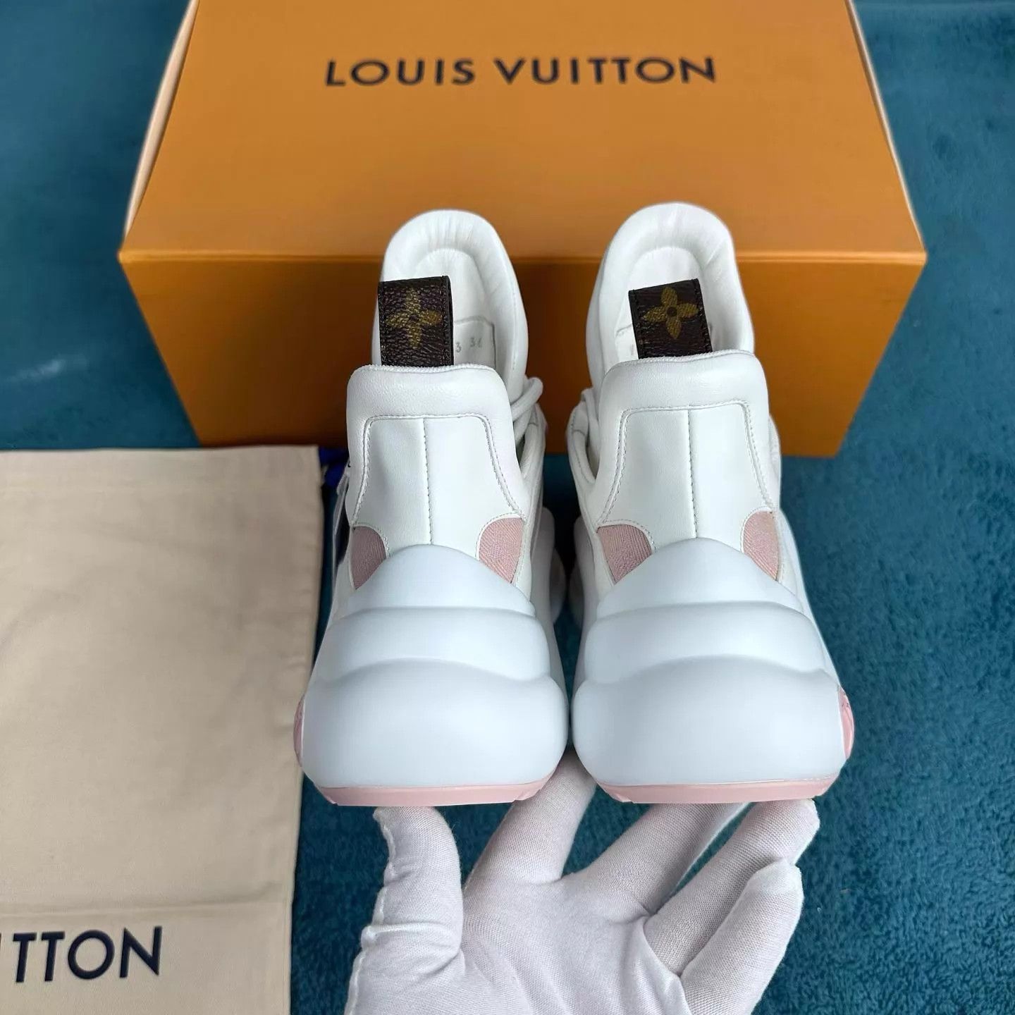 Louis Vuitton LV 1.0 Dad Sneakers Printed Canvas White Pink 36 Size US 5.5 / IT 35.5 - 4 Thumbnail