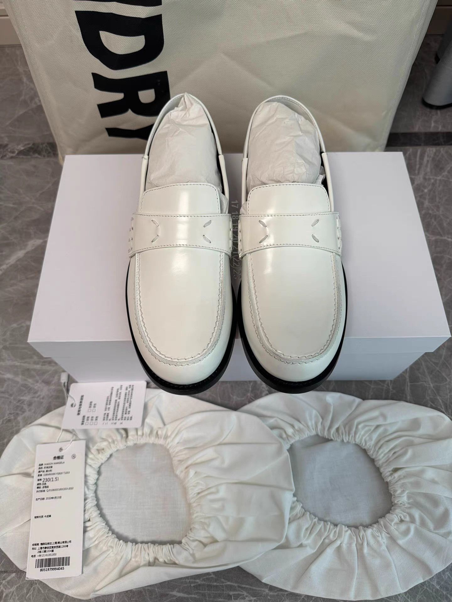 Maison Margiela Maison Margiela White Calfskin Leather Loafers K6 Size US 6.5 / IT 36.5 - 2 Thumbnail