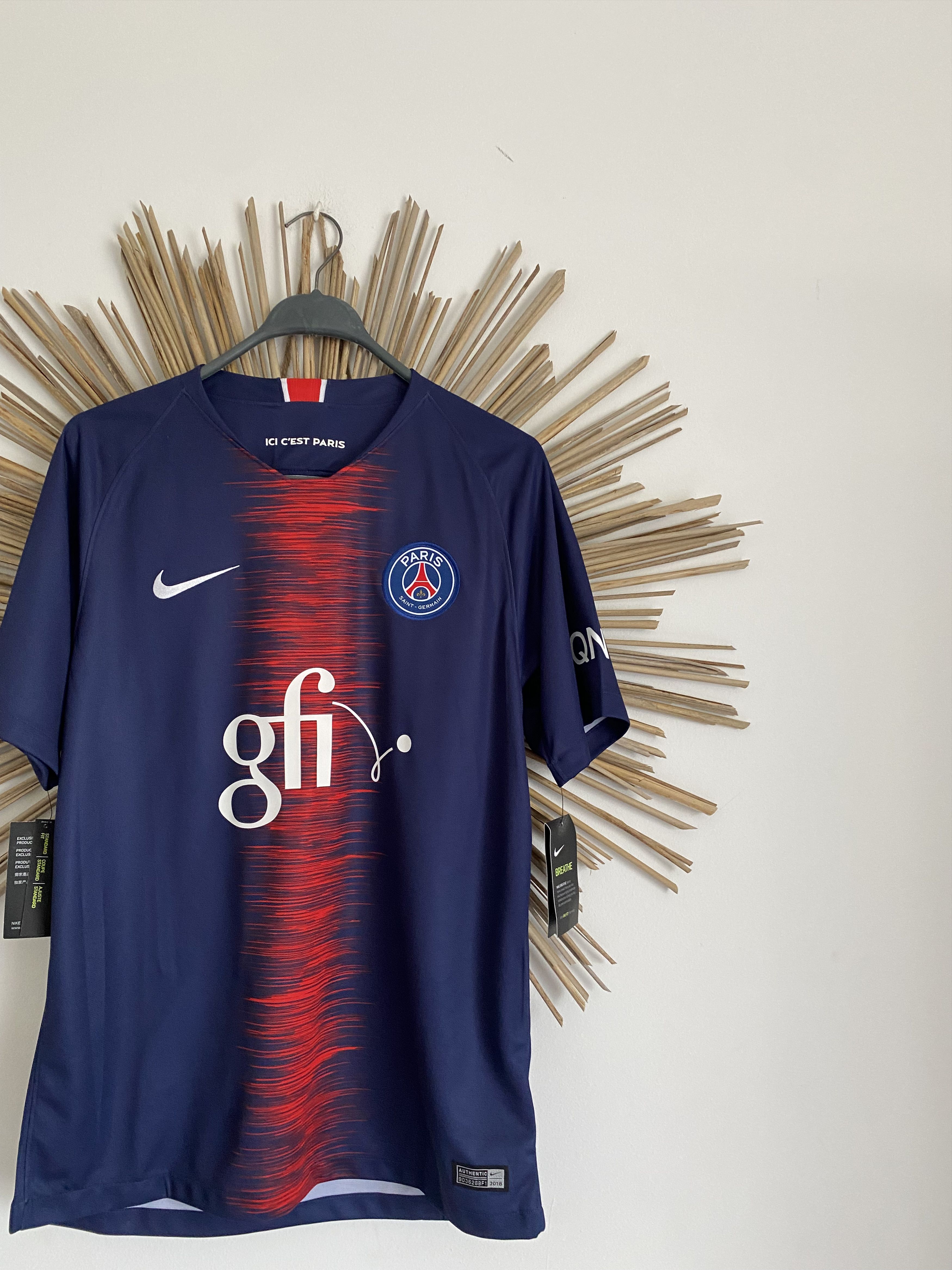Nike PSG 2018 2019 handboll soccer football jersey Size US M / EU 48-50 / 2 - 2 Thumbnail