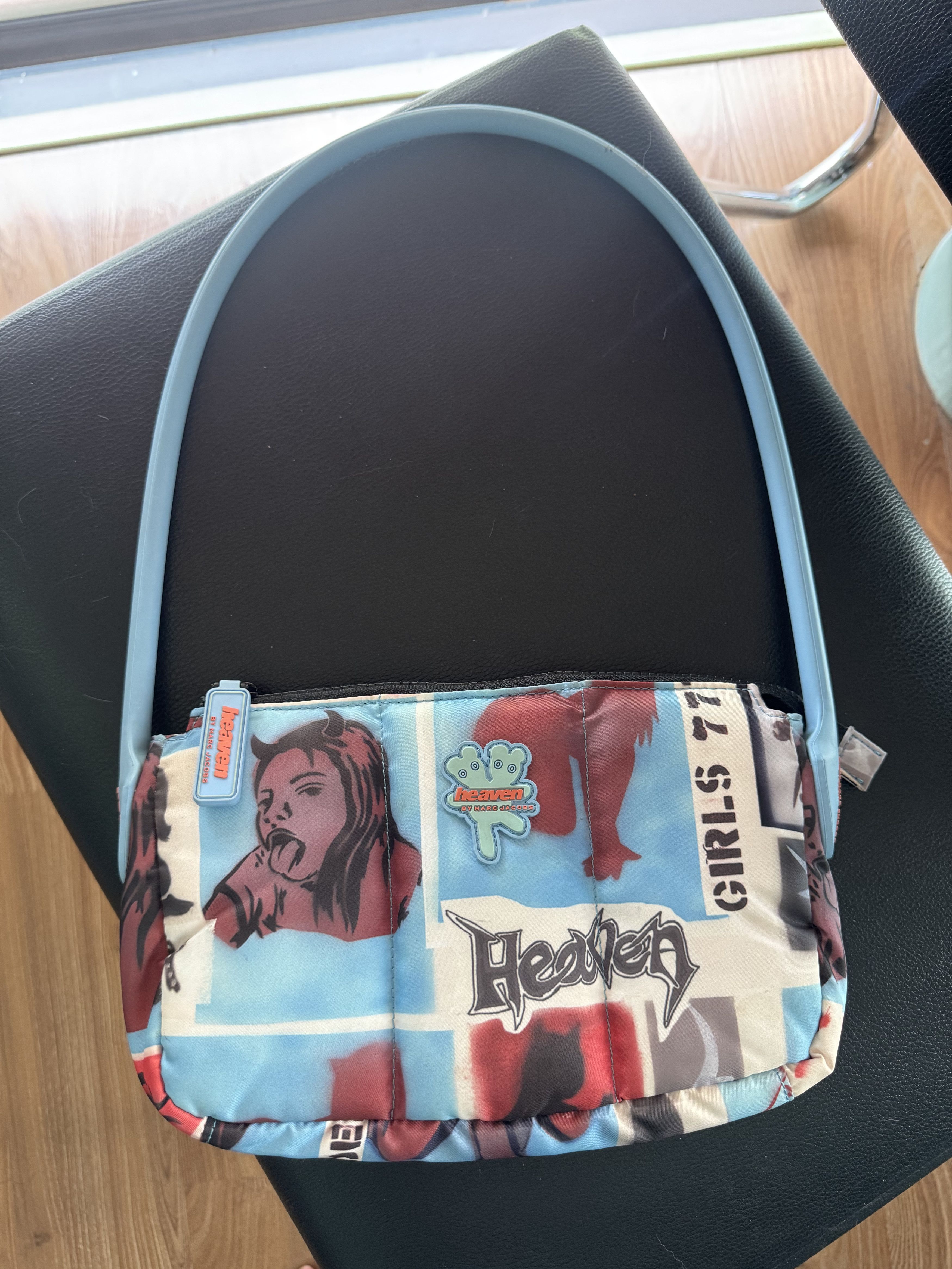 Heaven by Marc Jacobs Heaven By Marc Jacobs Blue Girl Face Print Puffer Bag Size ONE SIZE - 6 Thumbnail