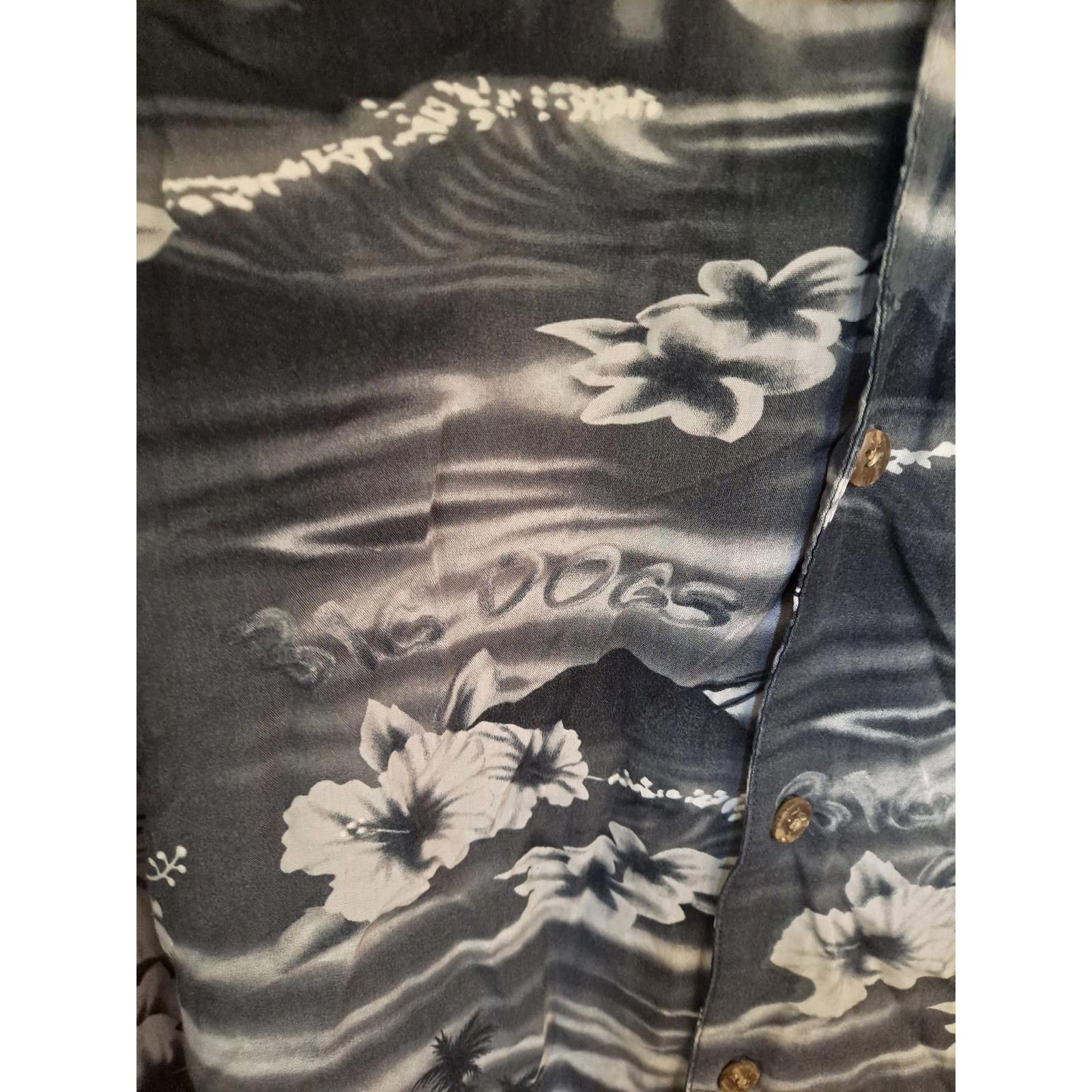 Big Dogs Big Dogs Black and White Hawaiian Shirt Size XL Size US XL / EU 56 / 4 - 2 Thumbnail