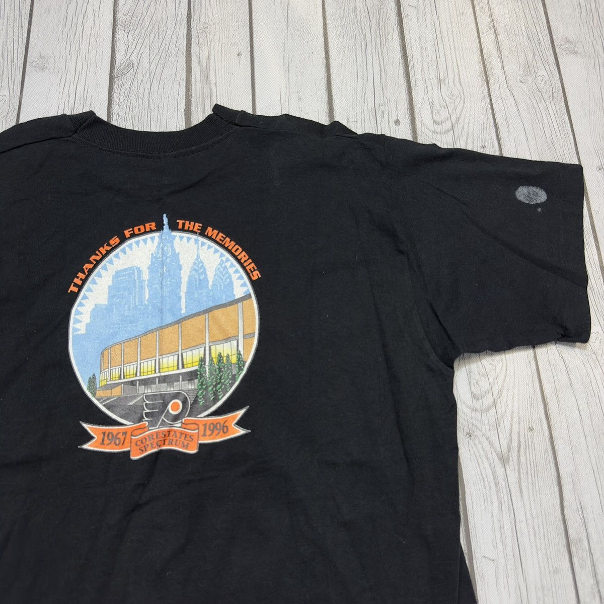 Fruit Of The Loom × NHL × Vintage Vintage Philadelphia Flyers The Spectrum tee Size US XL / EU 56 / 4 - 3 Thumbnail