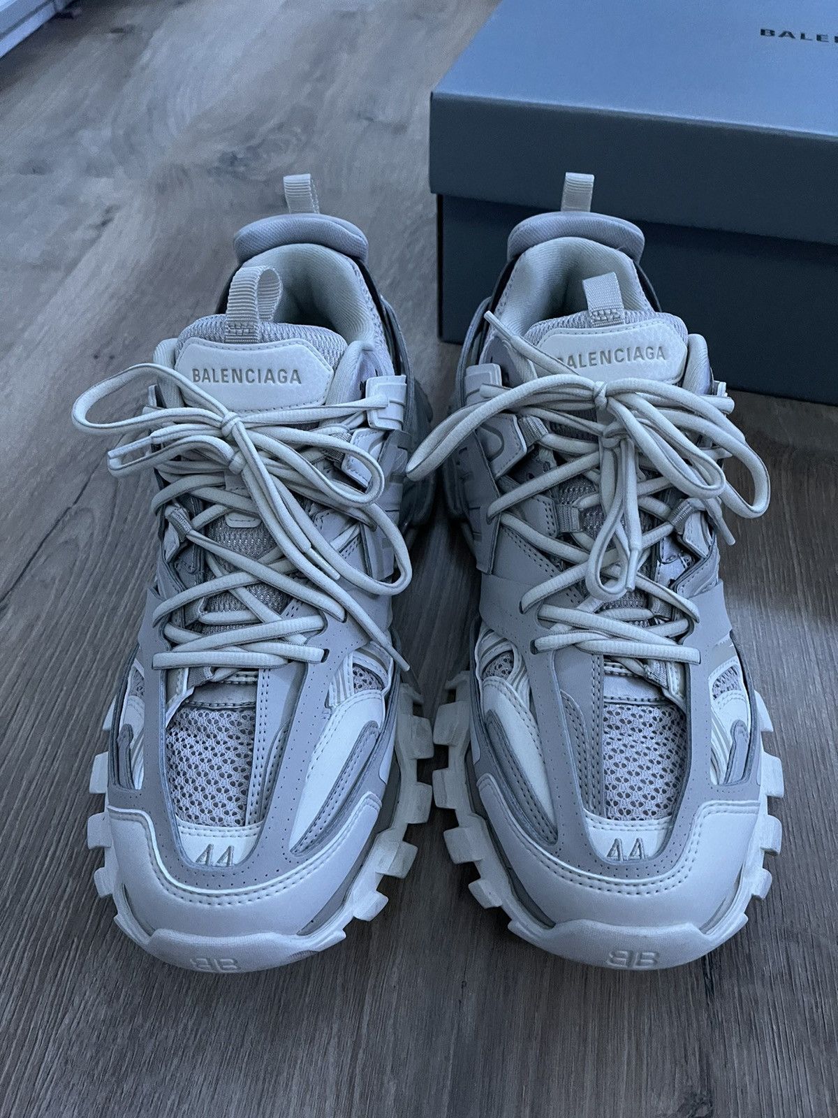 balenciaga track gundam