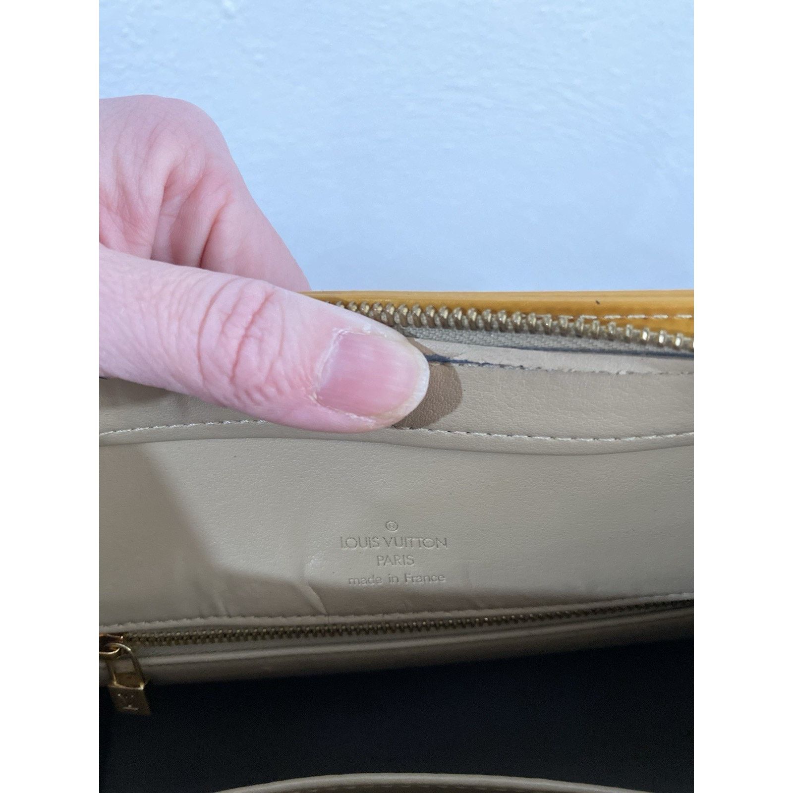 Louis Vuitton Louis Vuitton Houston Top Handle Bag Yellow Leather Size ONE SIZE - 7 Thumbnail