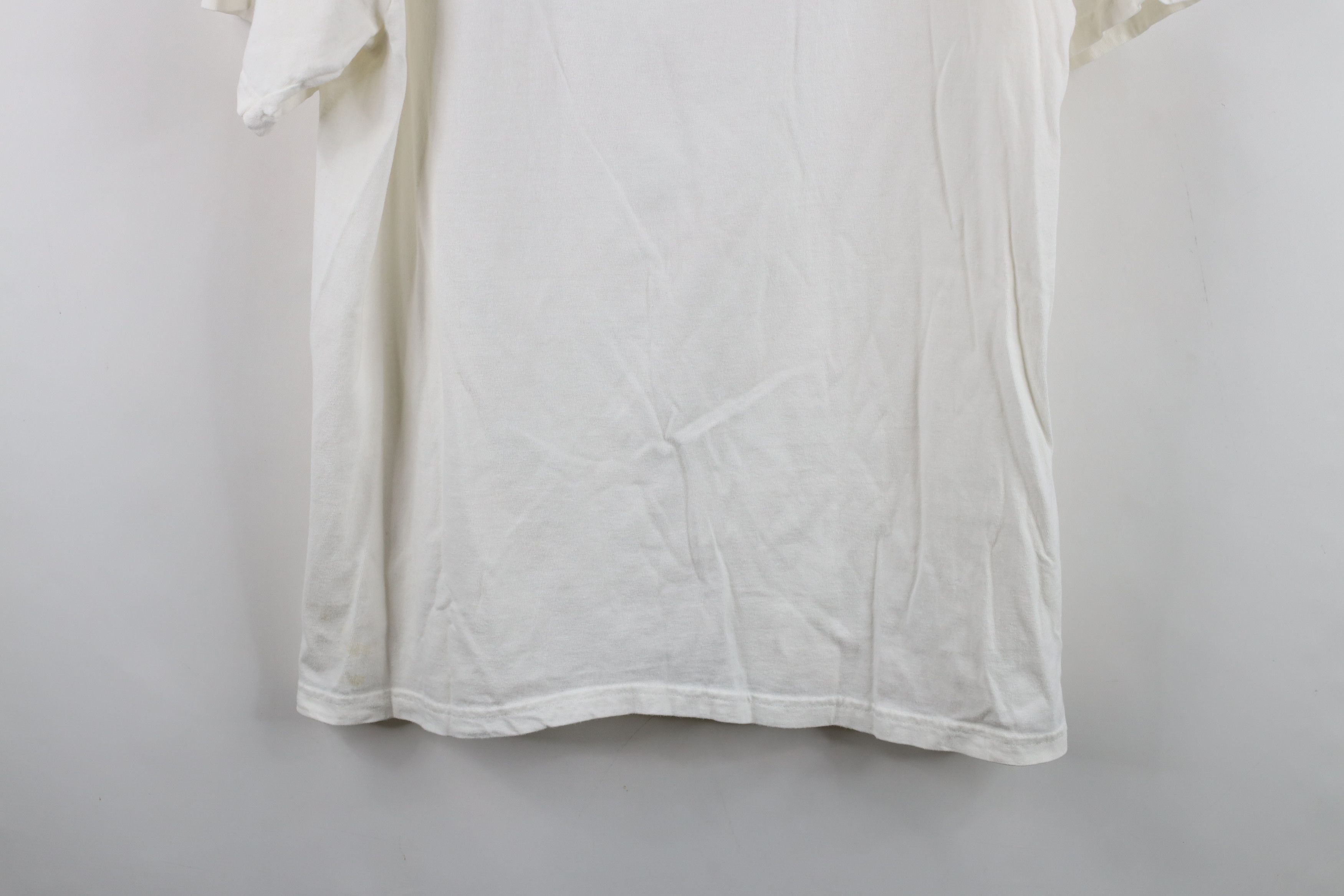 Vintage Vintage 90s Pharmacy Most Trusted Profession T-Shirt White Size US L / EU 52-54 / 3 - 3 Thumbnail
