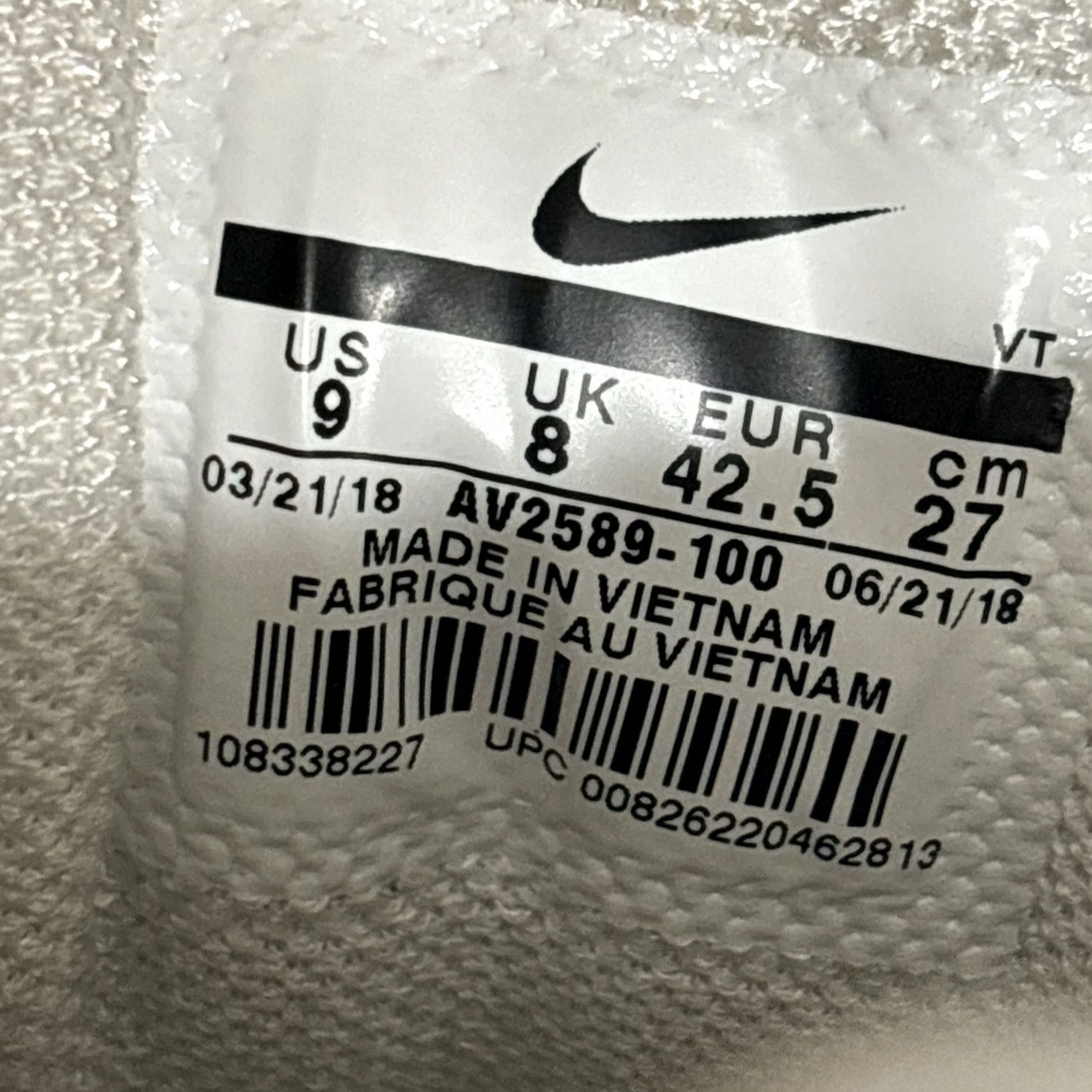 Nike Nike Air Max Deluxe Sneaker Men's Athletic Shoes AV2589-100 White Sz 9 Size US 9 / EU 42 - 7 Thumbnail