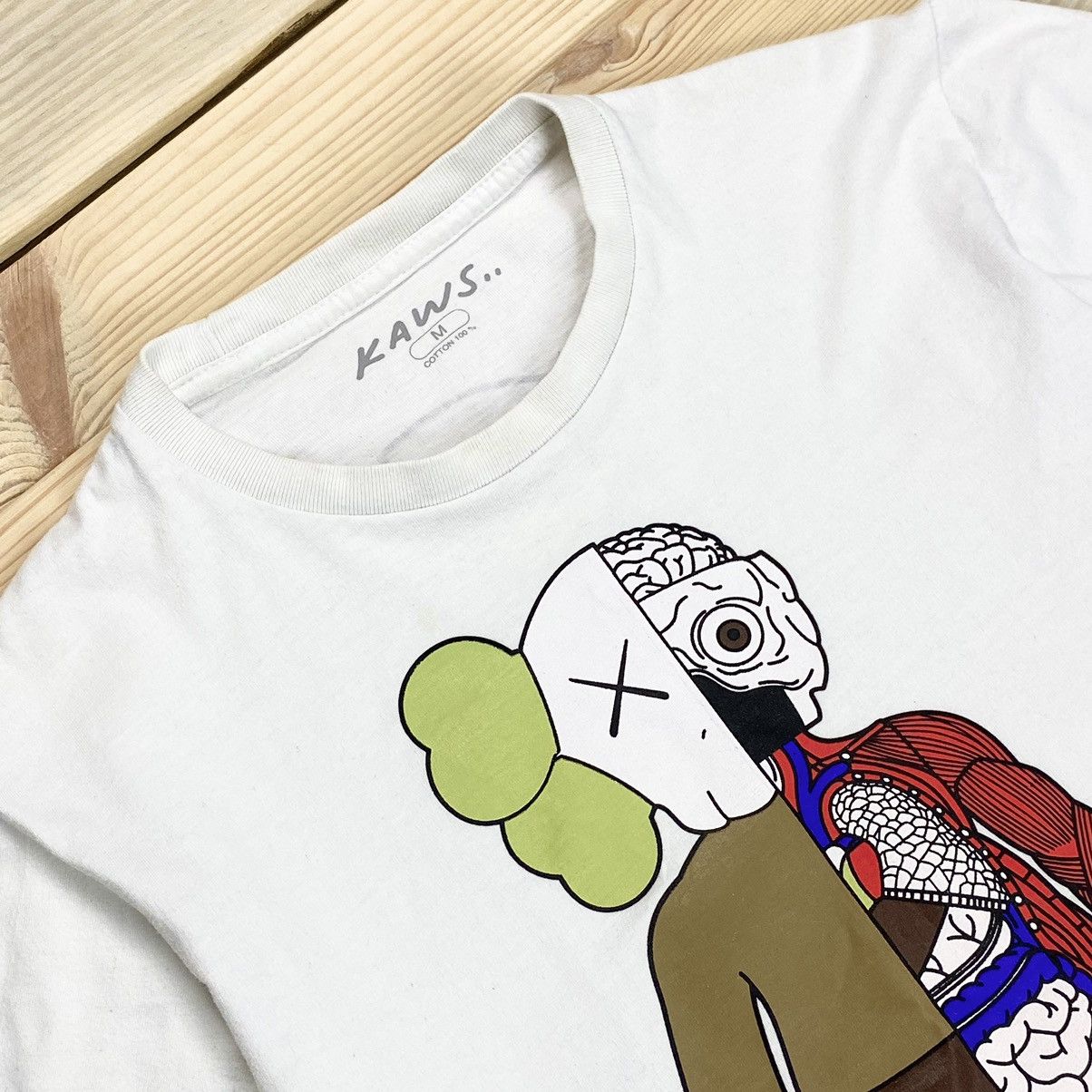 Designer × Kaws 💀KAWS💀 White T-shirt Companion Printed Size US M / EU 48-50 / 2 - 4 Thumbnail