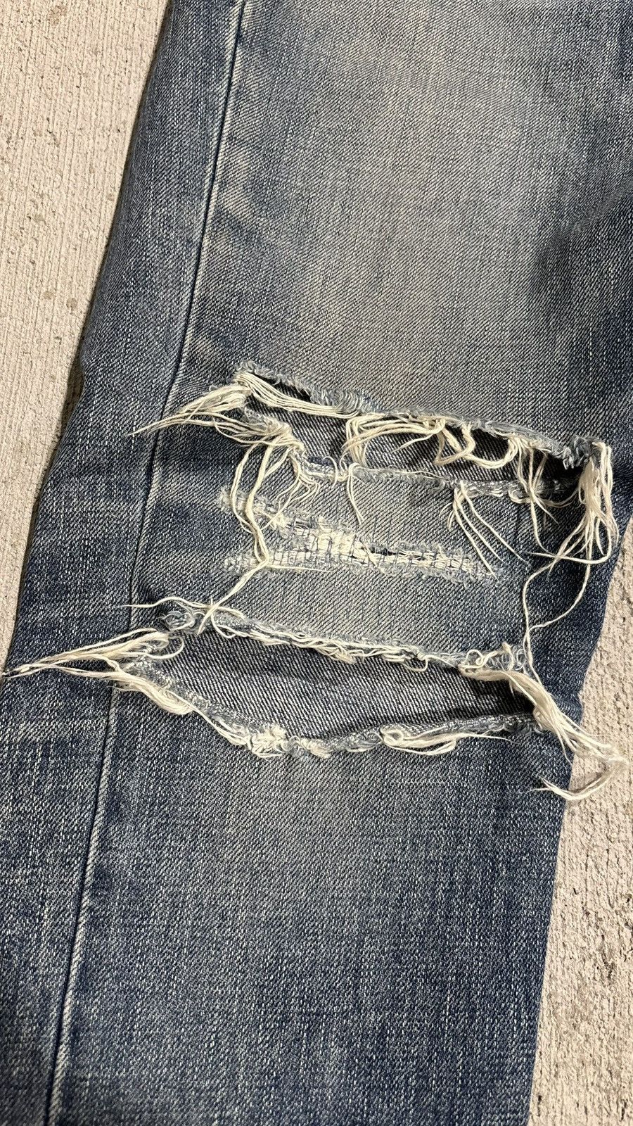 Saint Laurent Paris Saint Laurent Paris D02 Denim Size US 32 / EU 48 - 2 Thumbnail