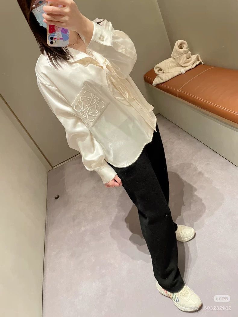 Loewe LOEWE White shirt with beige sleeves Size XS / US 0-2 / IT 36-38 - 8 Thumbnail