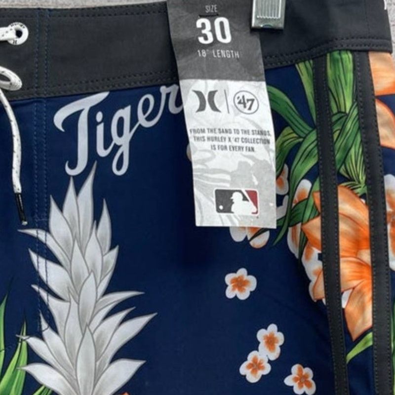Hurley Hurley x 47 MLB Phantom Detroit Tigers Mens Swim Shorts Size US 30 / EU 46 - 2 Thumbnail
