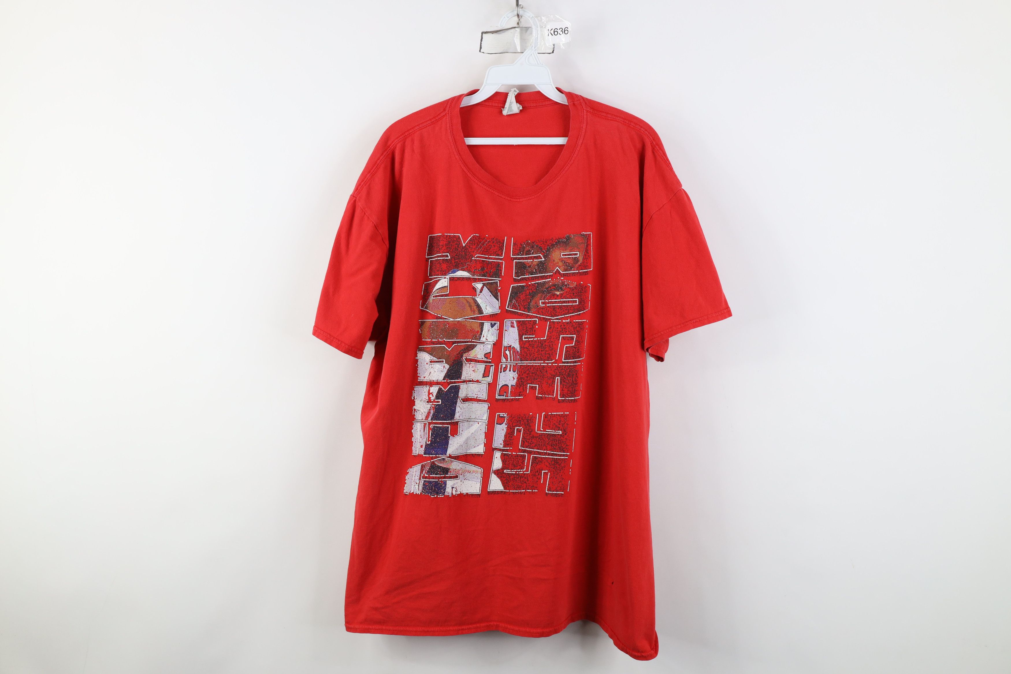 Vintage Y2K Derrick Rose Detroit Pistons Basketball T-Shirt Red #25 Size US XXL / EU 58 / 5 - 1 Thumbnail