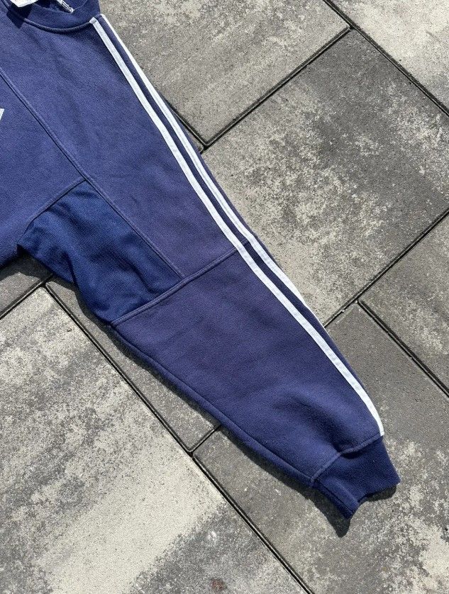 Adidas Adidas Vintage Sweatshirt Embroidered Logo Stripes 90s Size US L / EU 52-54 / 3 - 4 Thumbnail