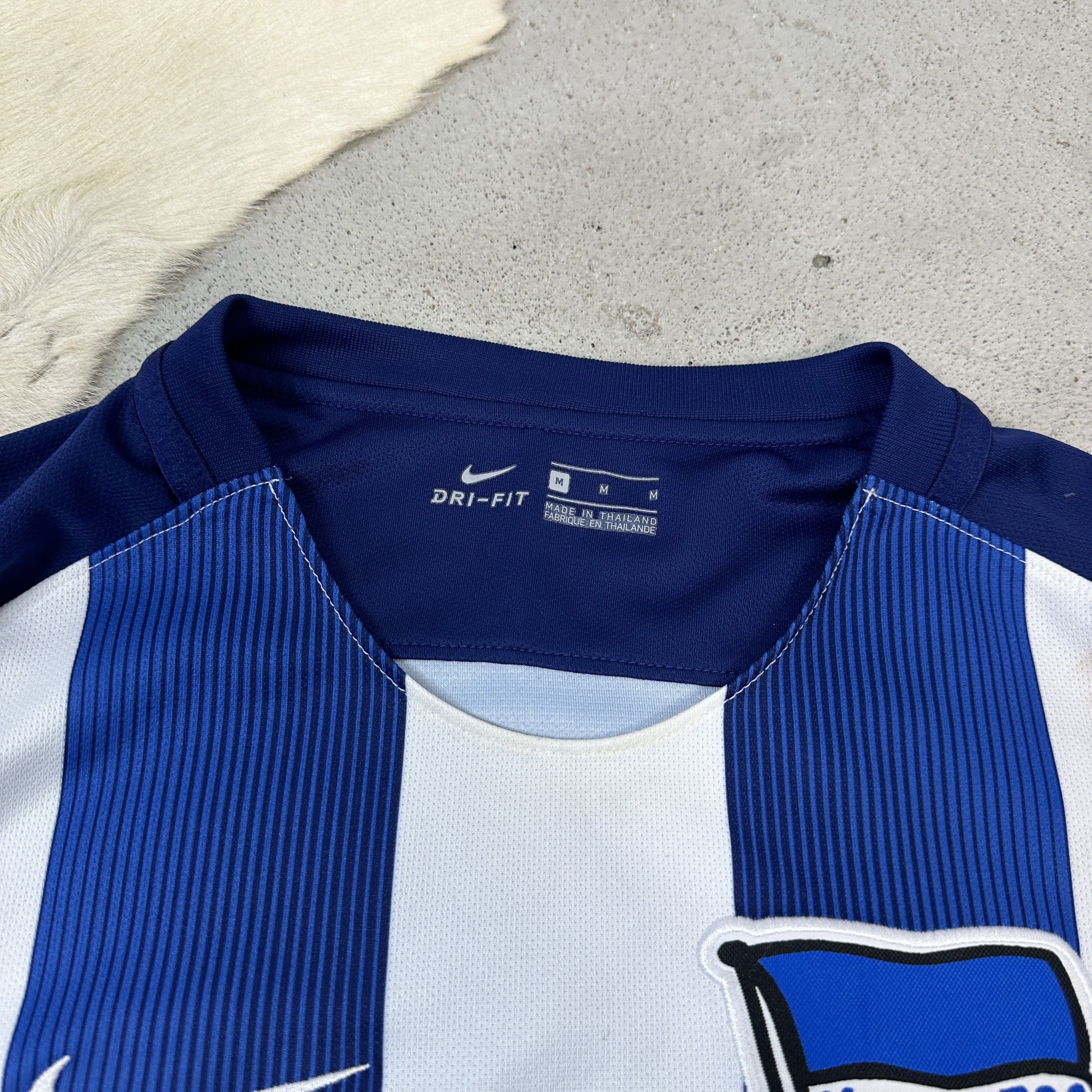 Nike × Vintage Jersey Nike Hertha BSC 17/18 Home Size US M / EU 48-50 / 2 - 4 Thumbnail