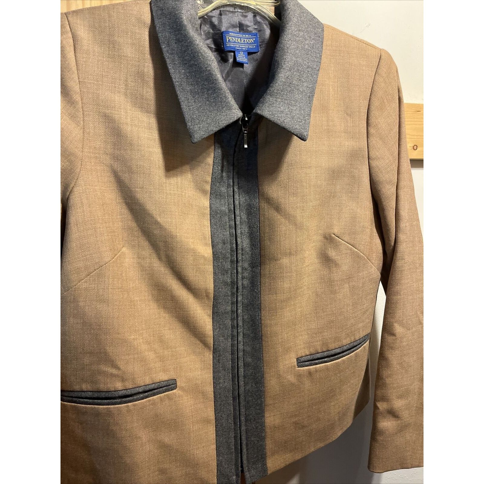 Pendleton Pendleton Women’s 12 Petite Brown Virgin Wool Blazer Jacket Size XL / US 12-14 / IT 48-50 - 2 Thumbnail