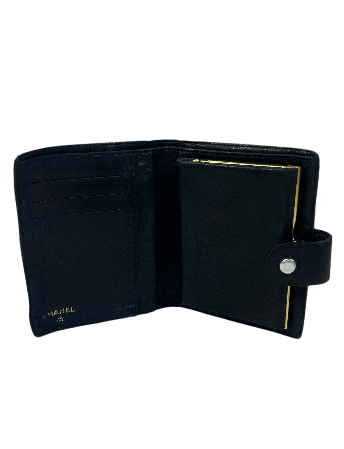 Chanel Chanel CC Leather Bifold Wallet Size ONE SIZE - 3 Thumbnail