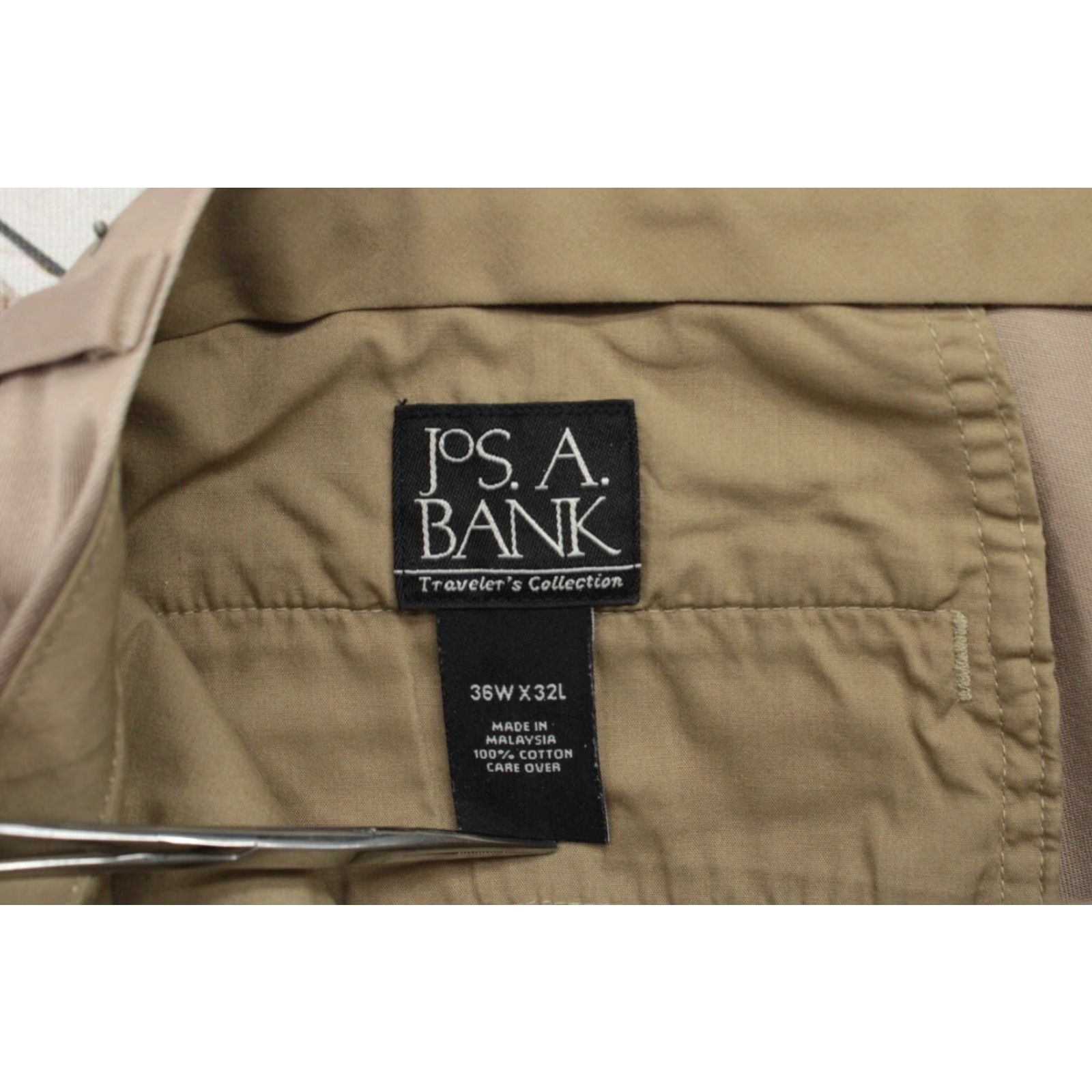Jos. A. Bank Jos A Bank Chino Pants Men's 36 Khaki Heavy Cotton Pleated Cuffed Casual Friday Size US 36 / EU 52 - 7 Thumbnail
