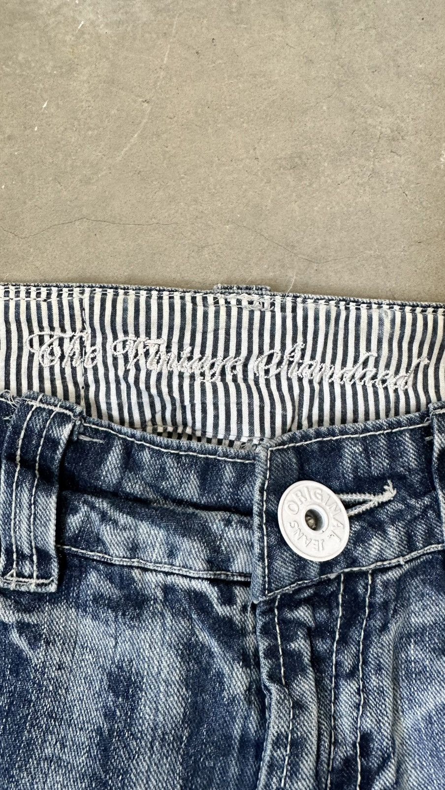 Japanese Brand THE VINTAGE SHERIFF DISTRESSED JEANS Size US 32 / EU 48 - 8 Thumbnail