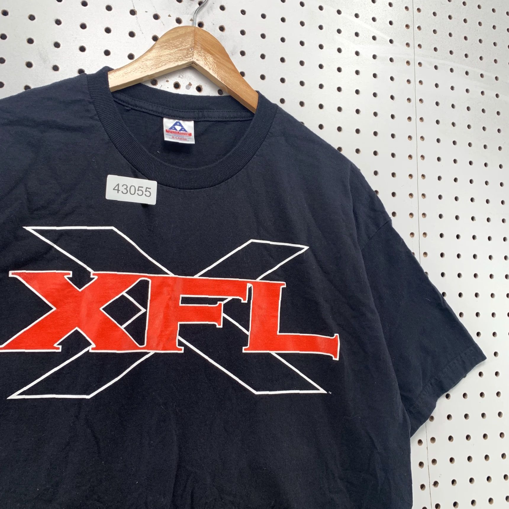Vintage VINTAGE Alstyle XFL Football League T-Shirt Black XL Short Sleeve Graphic Print Mens 2000s Size US XL / EU 56 / 4 - 3 Thumbnail