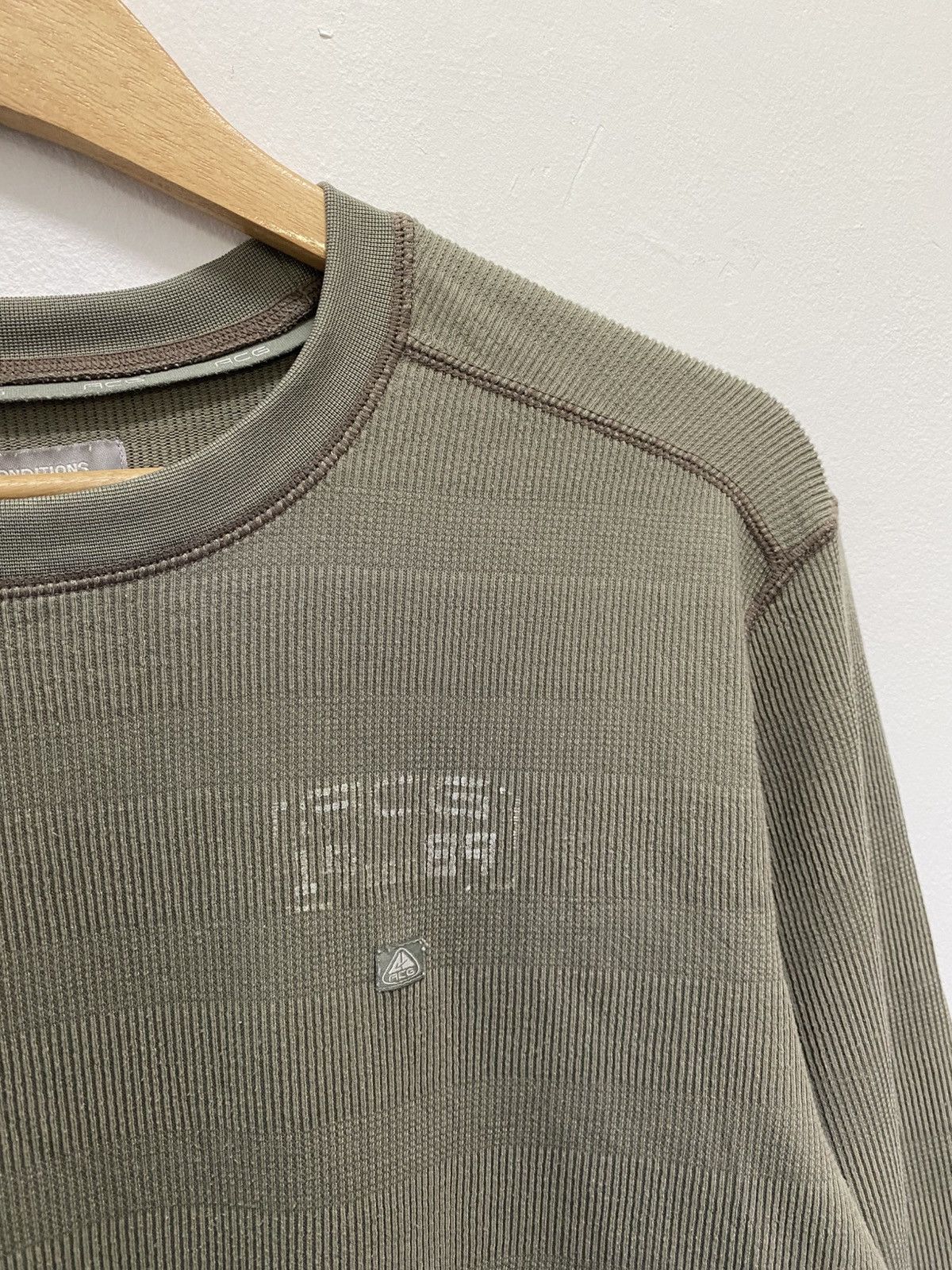 Vintage Vintage Nike Acg Sweatshirt Half Zipper Pullover Size US M / EU 48-50 / 2 - 2 Thumbnail