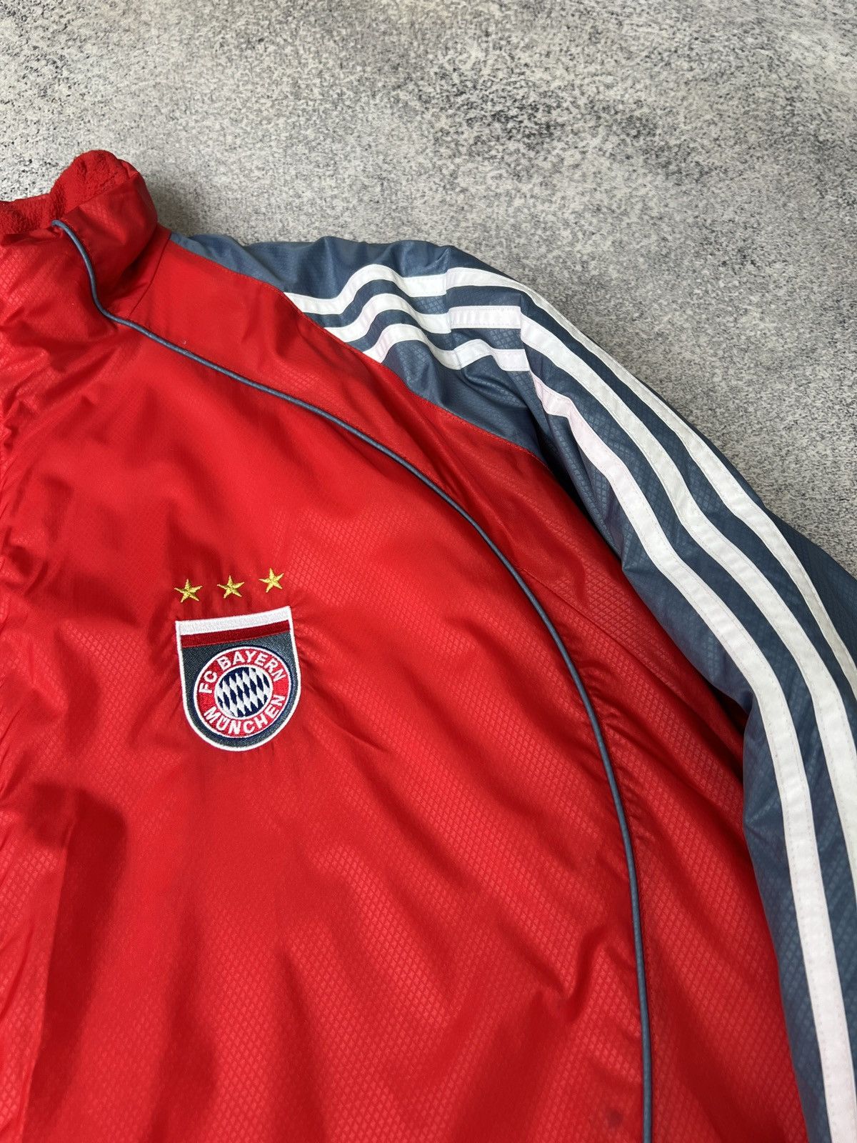 Adidas × Vintage Bayern Munchen Vintage Y2K Adidas Soccer Puffer Jacket Size US XL / EU 56 / 4 - 6 Thumbnail
