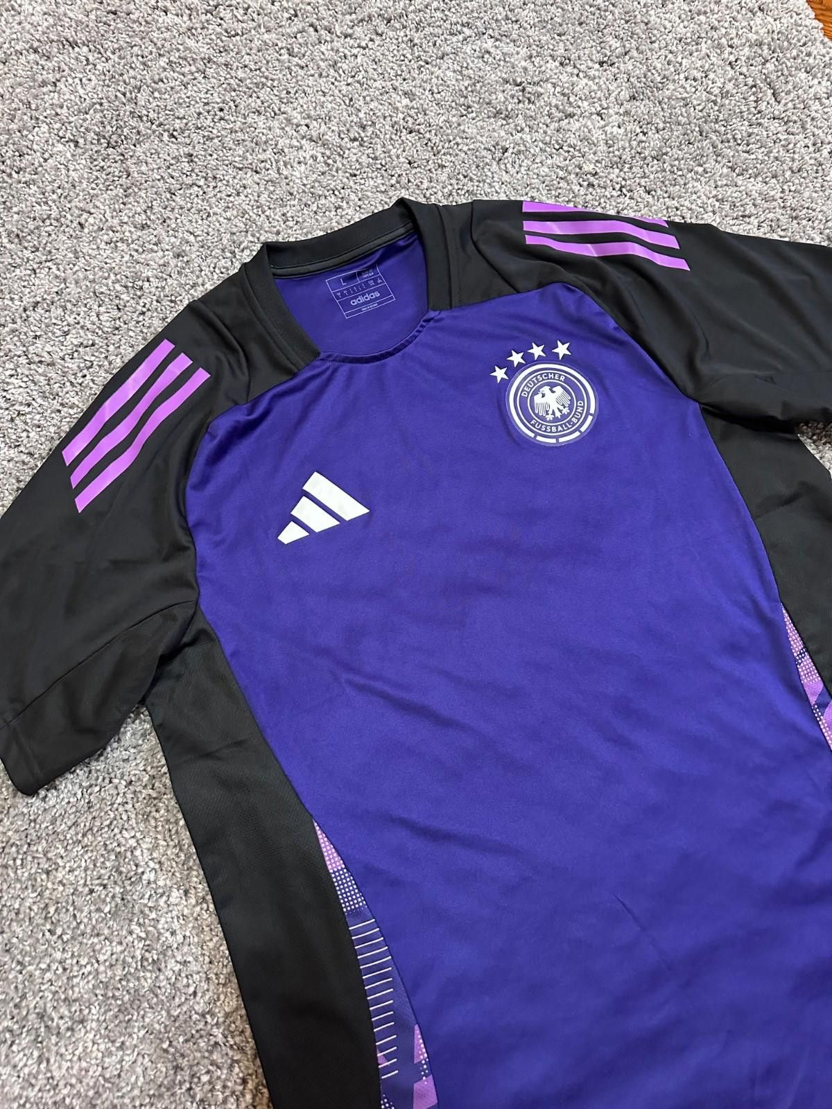 Adidas GERMANY 2024 TRAINING EURO FOOTBALL SHIRT SOCCER JERSEY Sz L Size US L / EU 52-54 / 3 - 3 Thumbnail