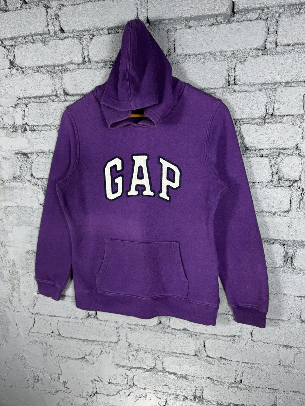 Gap Sun Faded Gap Hoodie Big Logo Sweatshirt Size US L / EU 52-54 / 3 - 3 Thumbnail