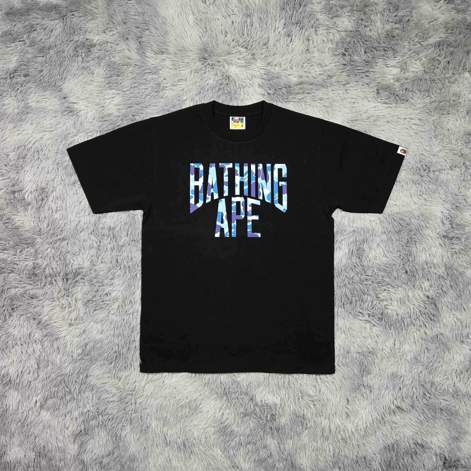 Bape Bape Item Designer Casual Streetwear Size US M / EU 48-50 / 2 - 1 Thumbnail