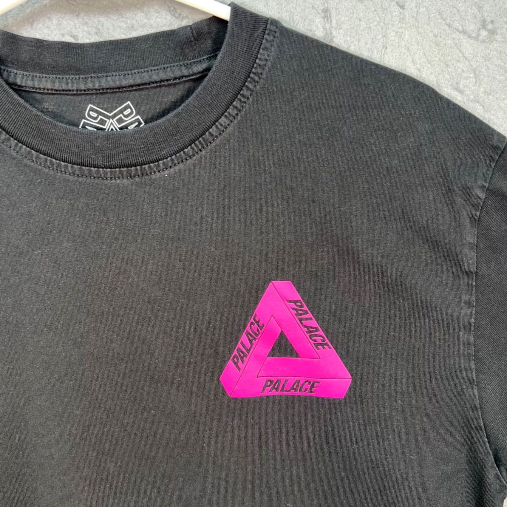 Palace Palace T-Shirt Black Pink Logo Graphic Size M Mens Short Sleeve Crew Neck Summer 2020s Size US M / EU 48-50 / 2 - 6 Thumbnail